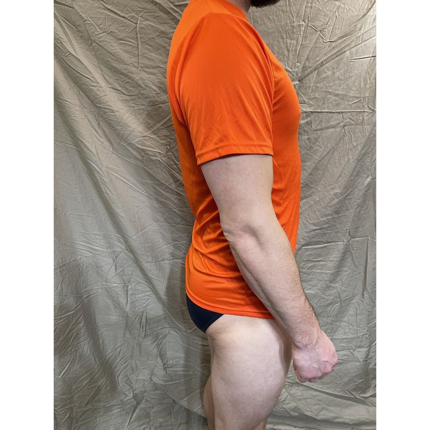 Men's augusta sportswear medium orange compression shirt