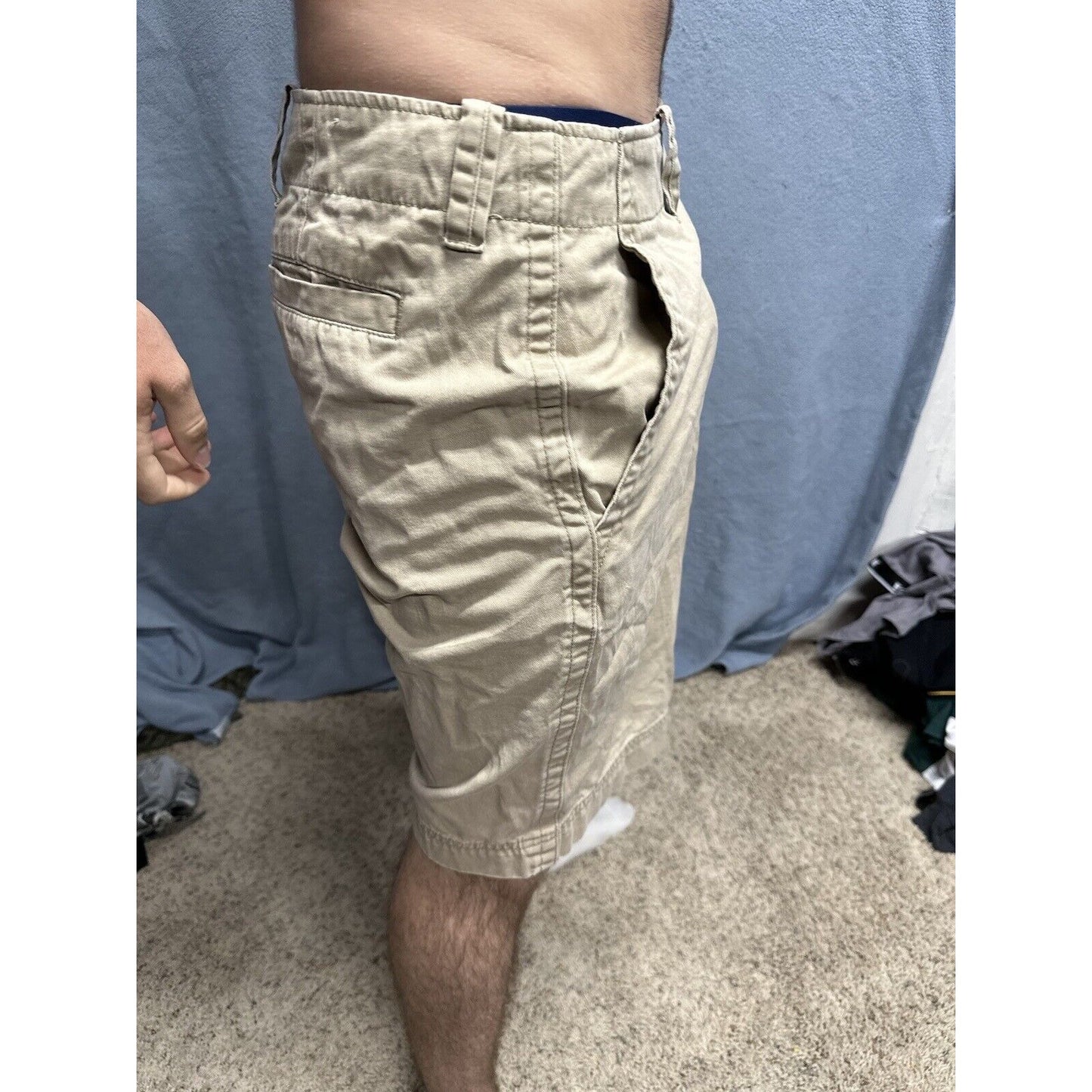 Men’s Khaki Gap Rugged Short Flat Front Shorts Size 36