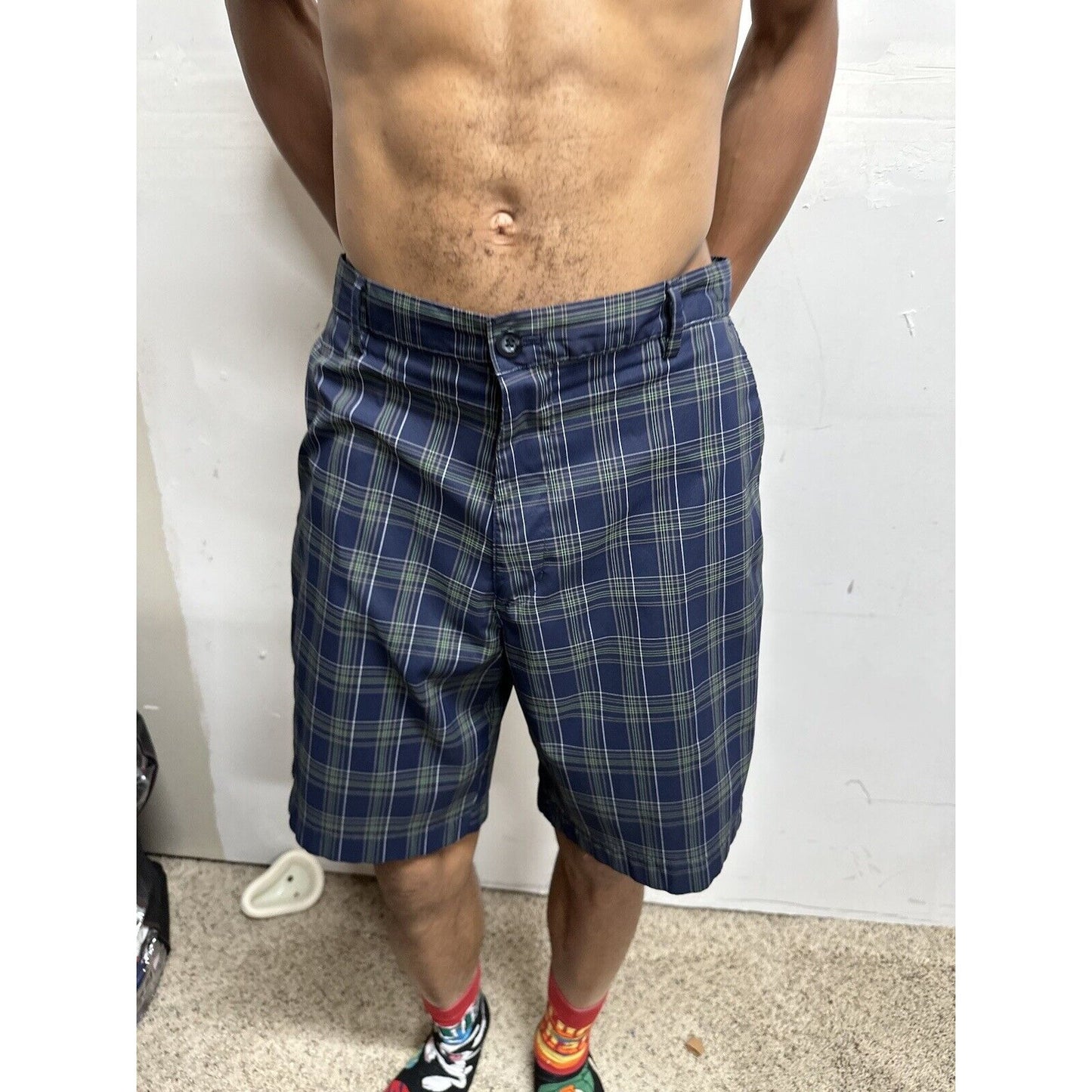 CHAPS Golf 78 Shorts Mens 36 Navy/Green/Grey Plaid Flat Front Stretch
