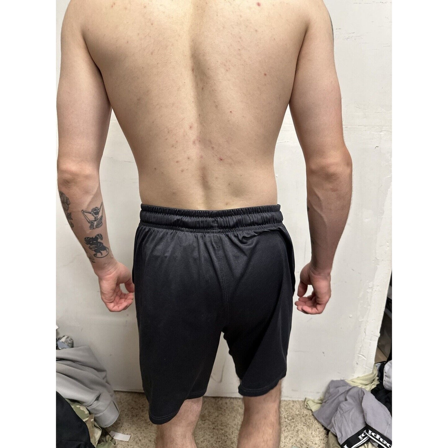 Men’s Black Medium Reebok Shorts With Pockets