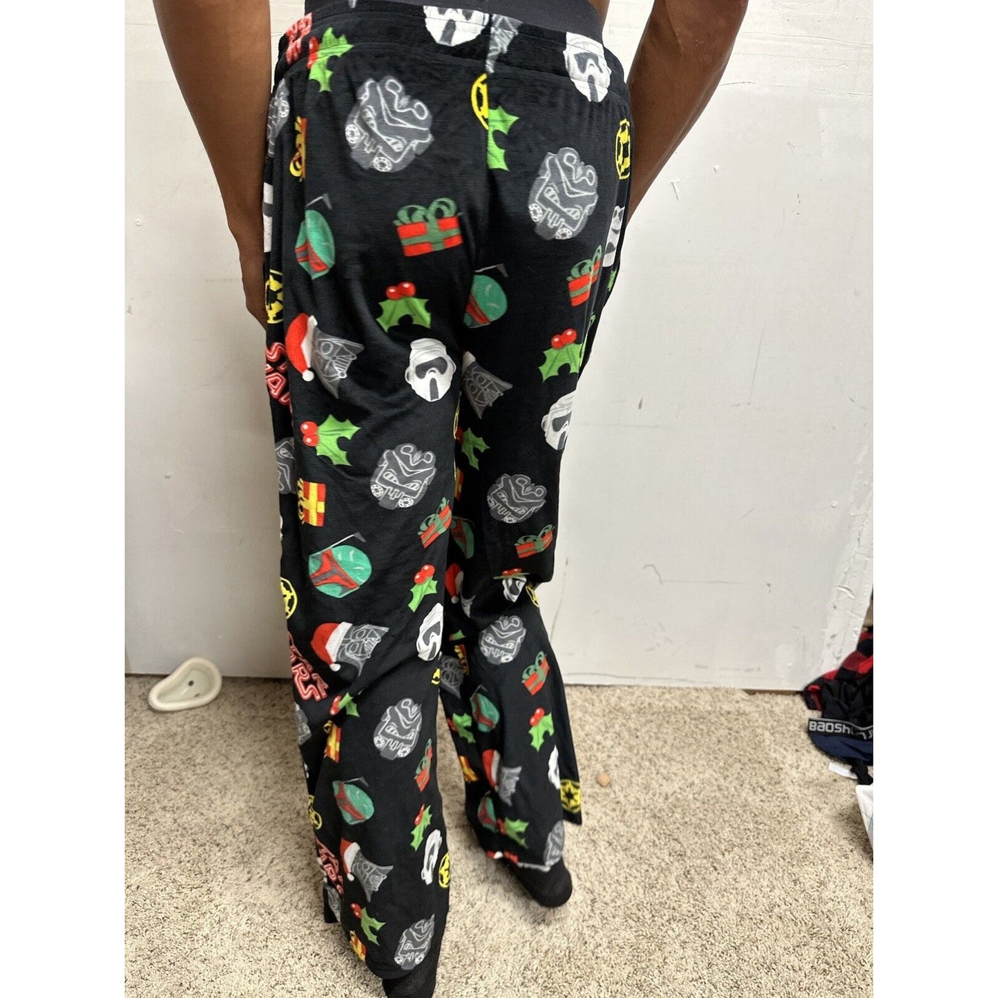 Men’s Star Wars Christmas Lounge Pants Sleepwear Medium Vader In Santa Hat