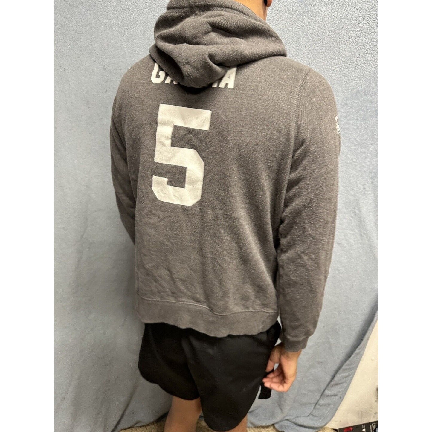 Men’s Large Gray NBA Store Pullover Hoodie San Antonio Spurs Garcia #5