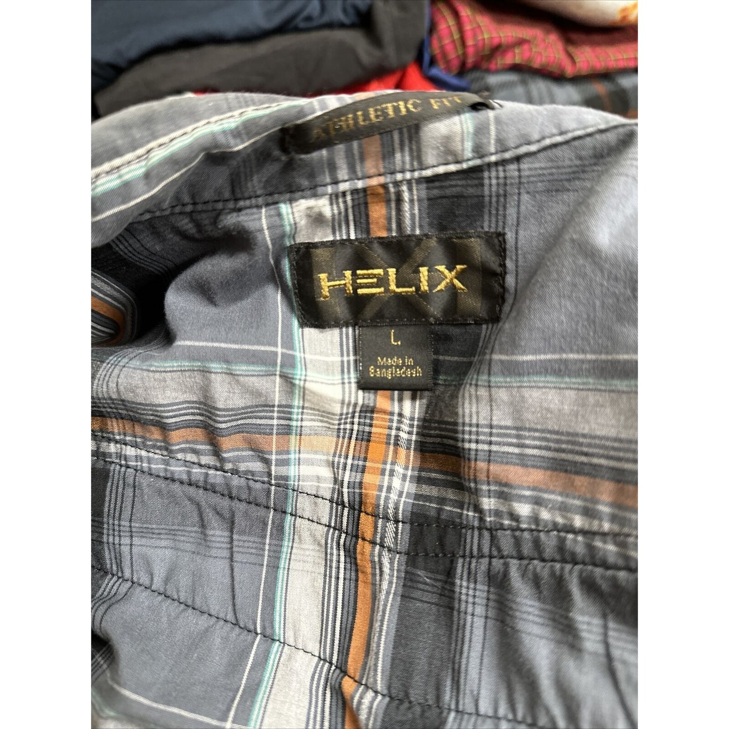men’s button up helix large gray plaid shirt