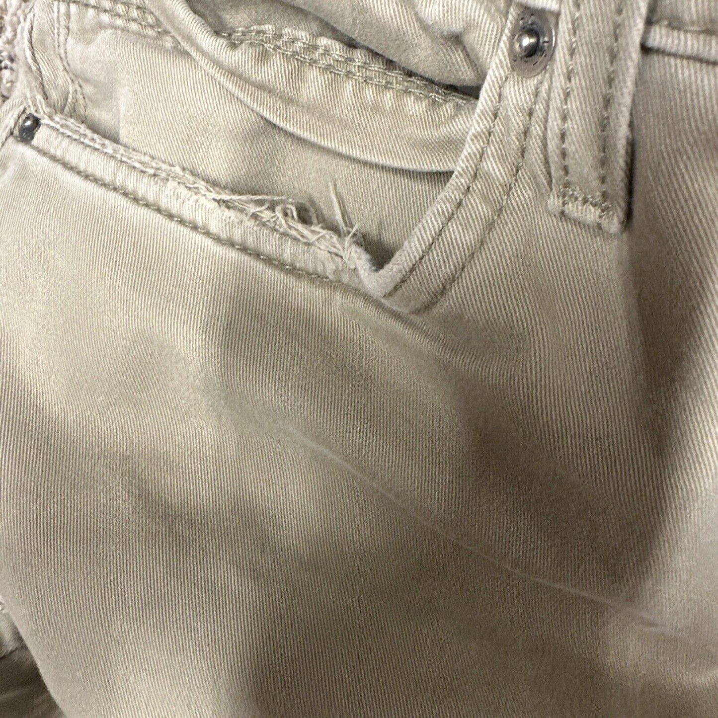Men’s Khaki Denizen Levi’s 231 Athletic Fit 32”x32”