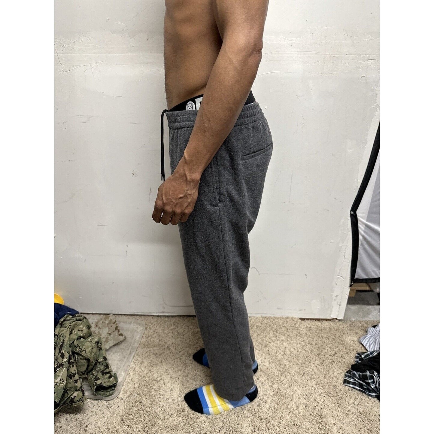 Men’s Gray Medium H&M Regular Fit Sweat Pants with Pockets