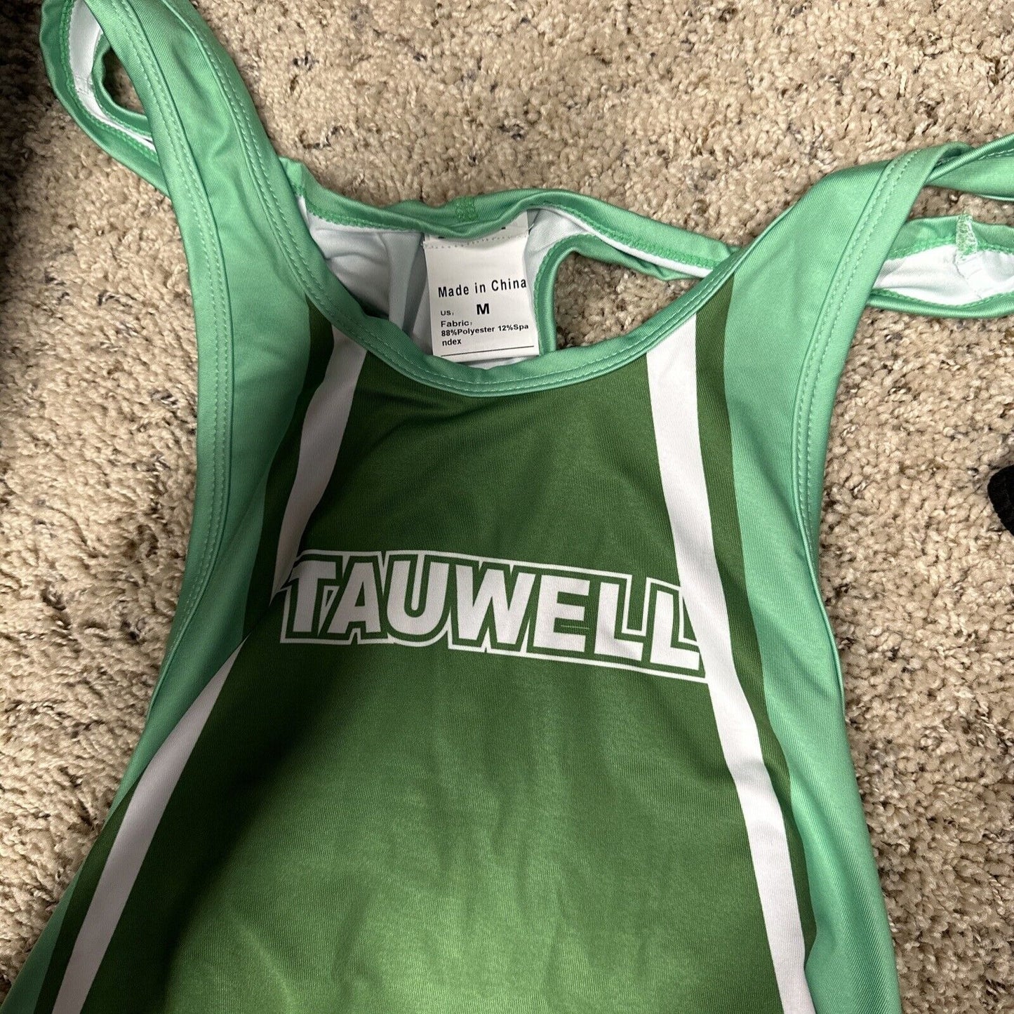 Men’s Medium Green Tauwell Wrestling Singlet