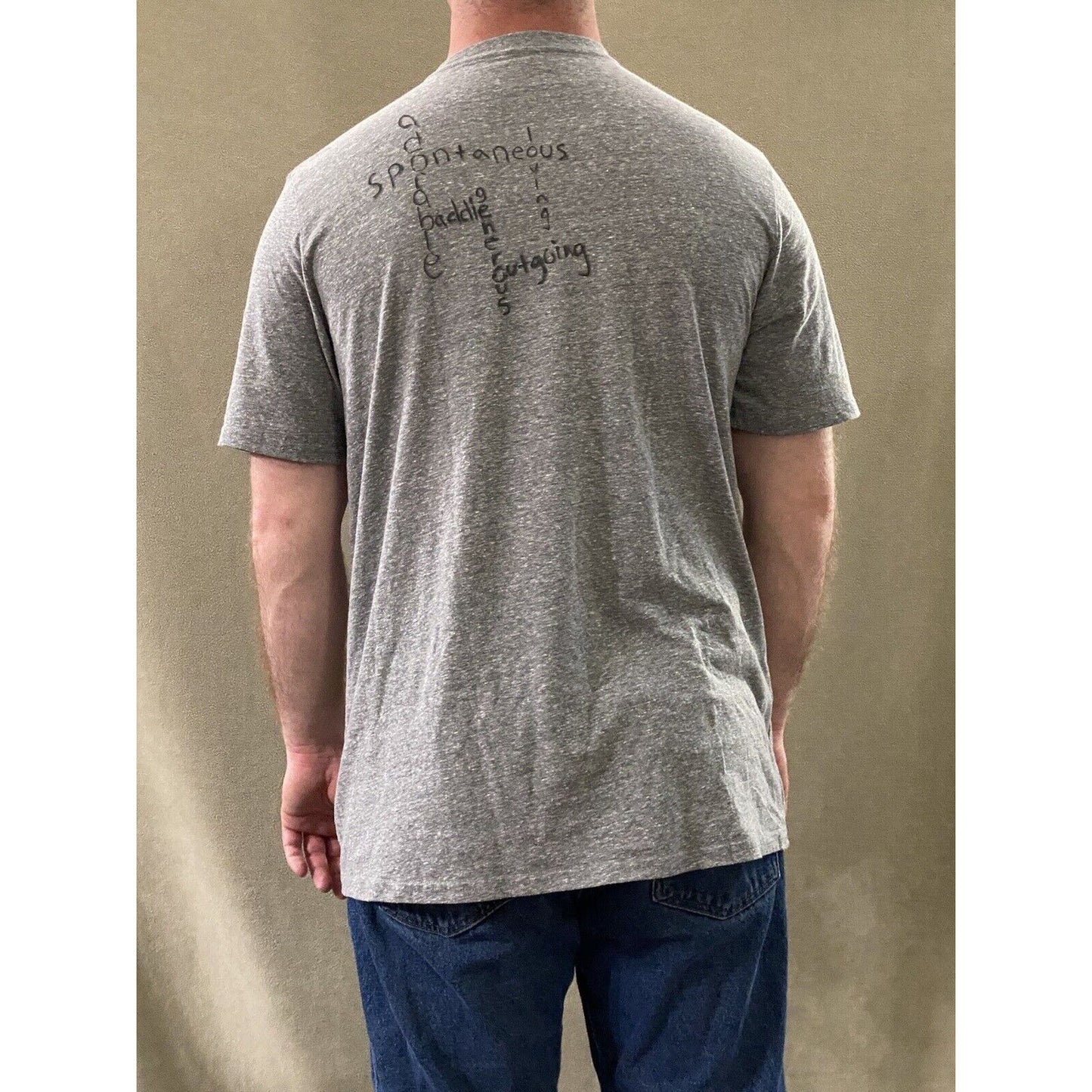 MICKEY MOUSE Vintage Disney Men’s XL Gray Cotton-poly T-shirt