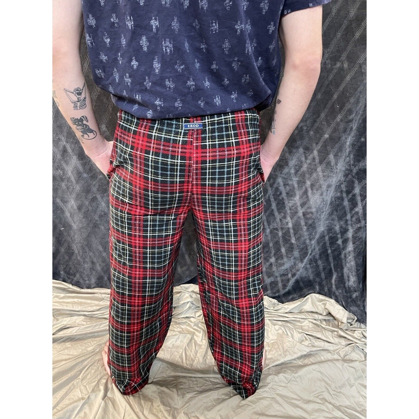 Izod Mens Lounge Sleep Pants Red Plaid Silky Flannel Pockets Button Fly Sz M