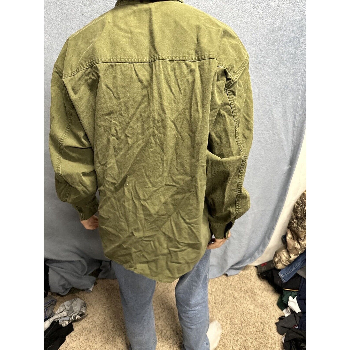 Men’s Drab Olive Green Levi’s Loose Fit Xl Cotton Button Up Long Sleeve Shirt