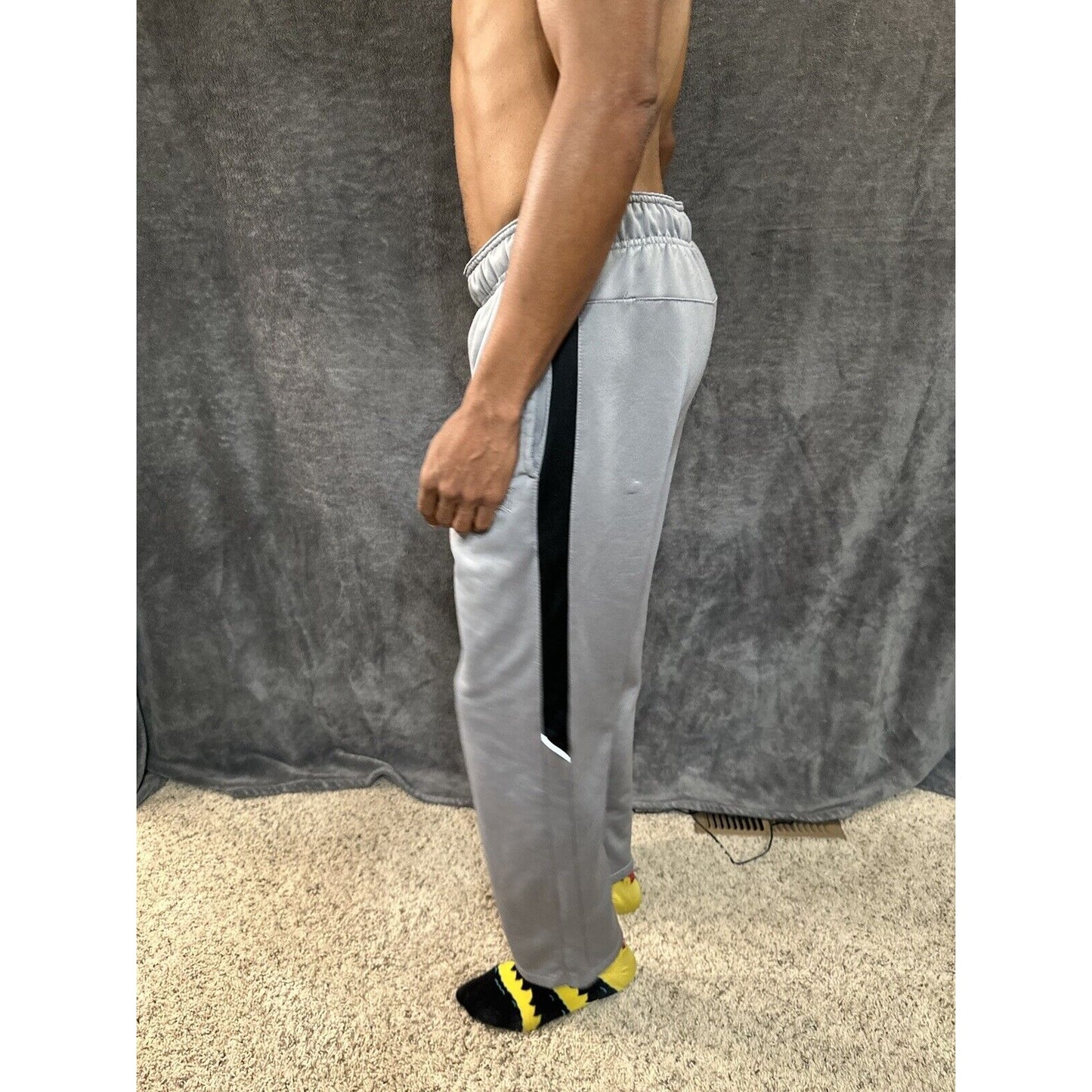Men’s Gray Everlast Medium Sweatpants With Pockets