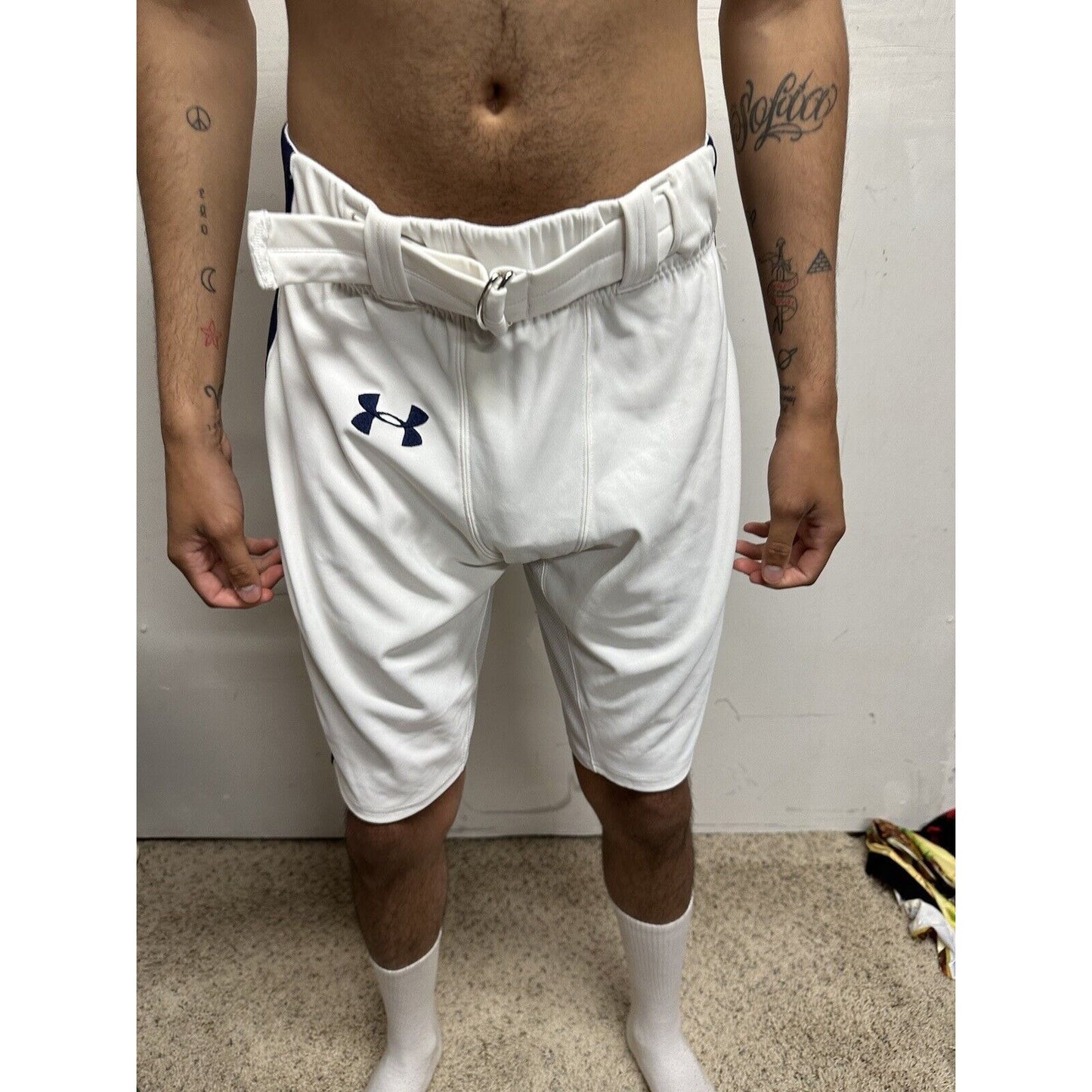 Men’s White Under Armour XL Football Pants