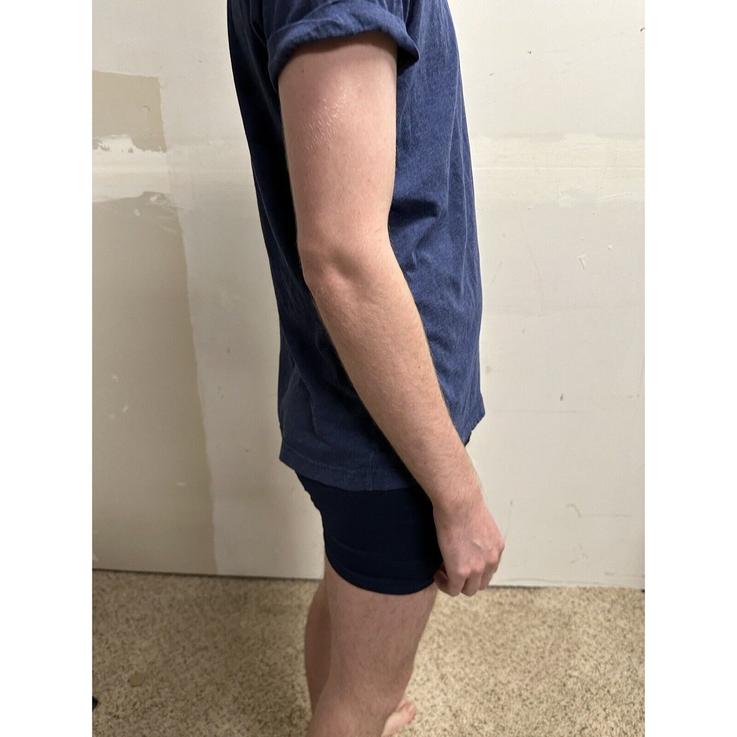 men’s hollister medium steel blue short sleeve tshirt