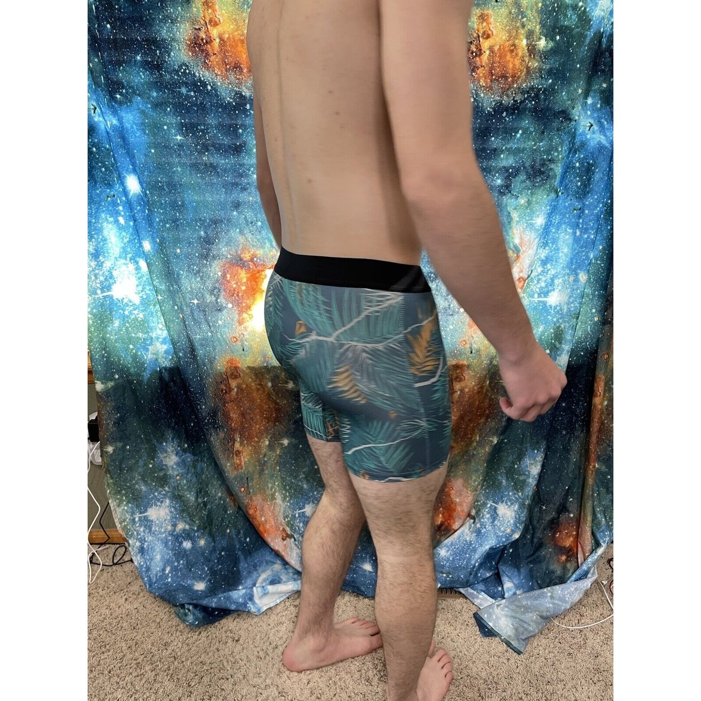 Men's volcom small tropical leaves compression shorts