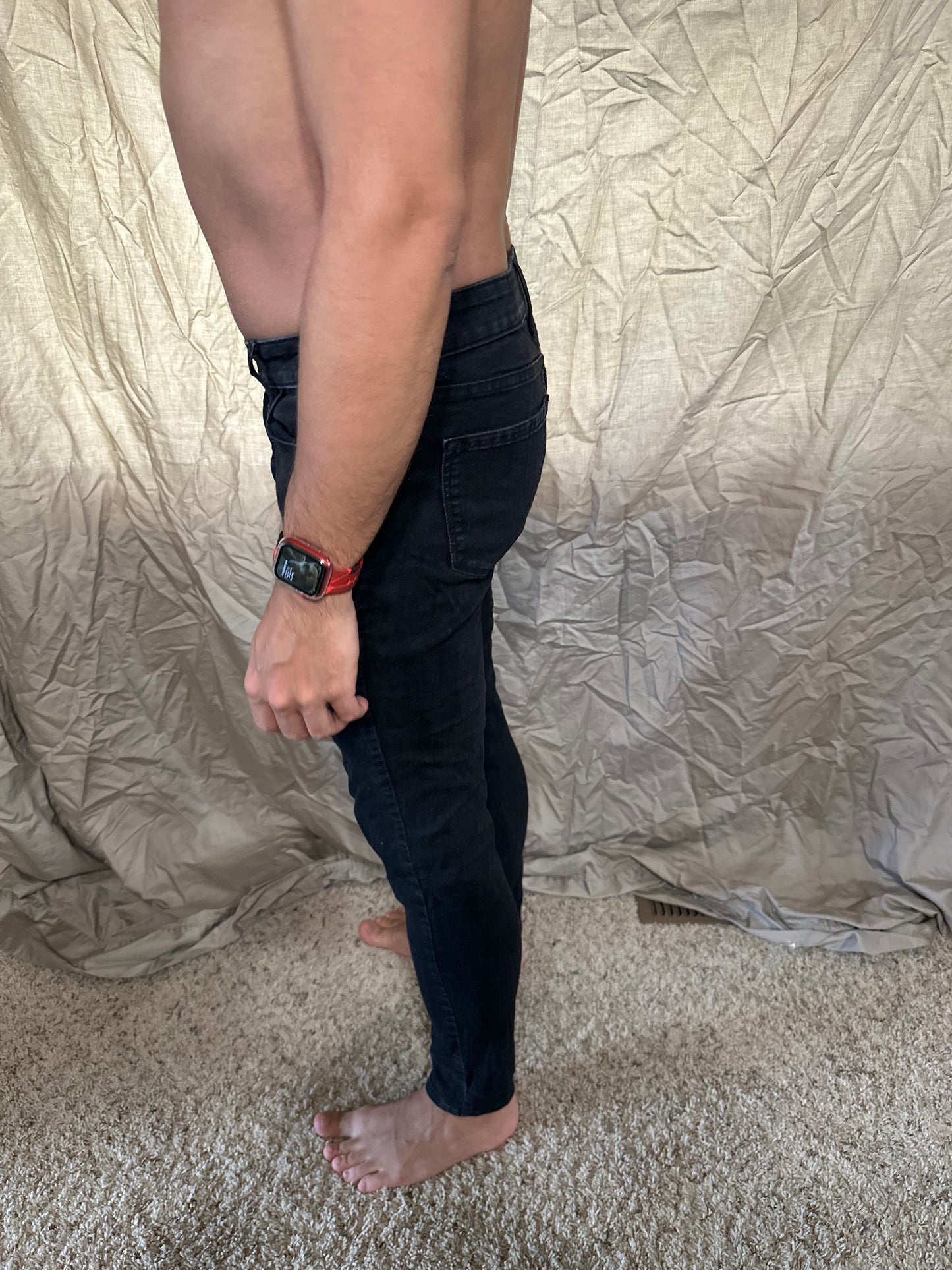 Women’s black super skinny size 8 mid-rise old navy jeans