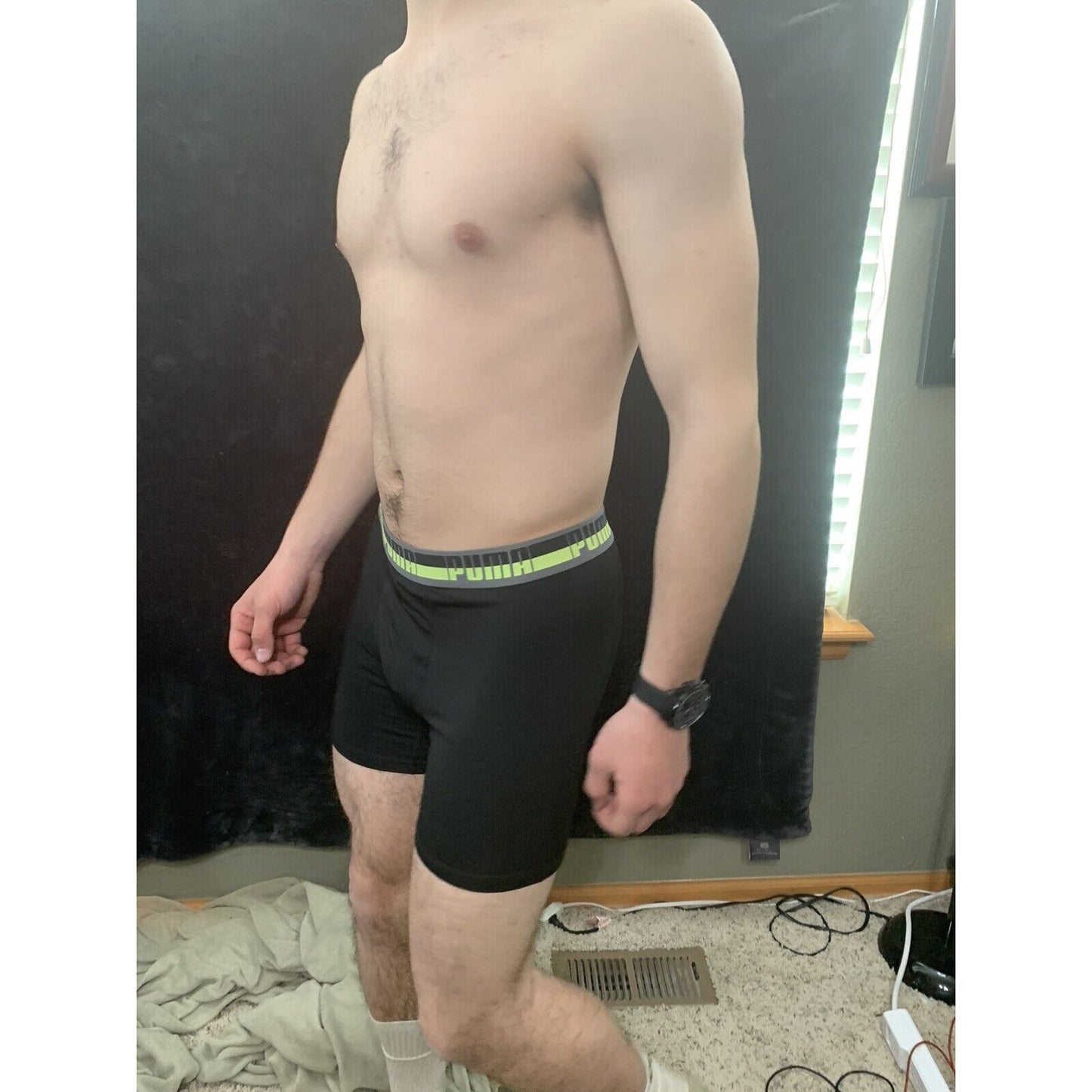 Puma Men’s Black Compression Shorts Medium 15% Spandex Yellow & Black Band