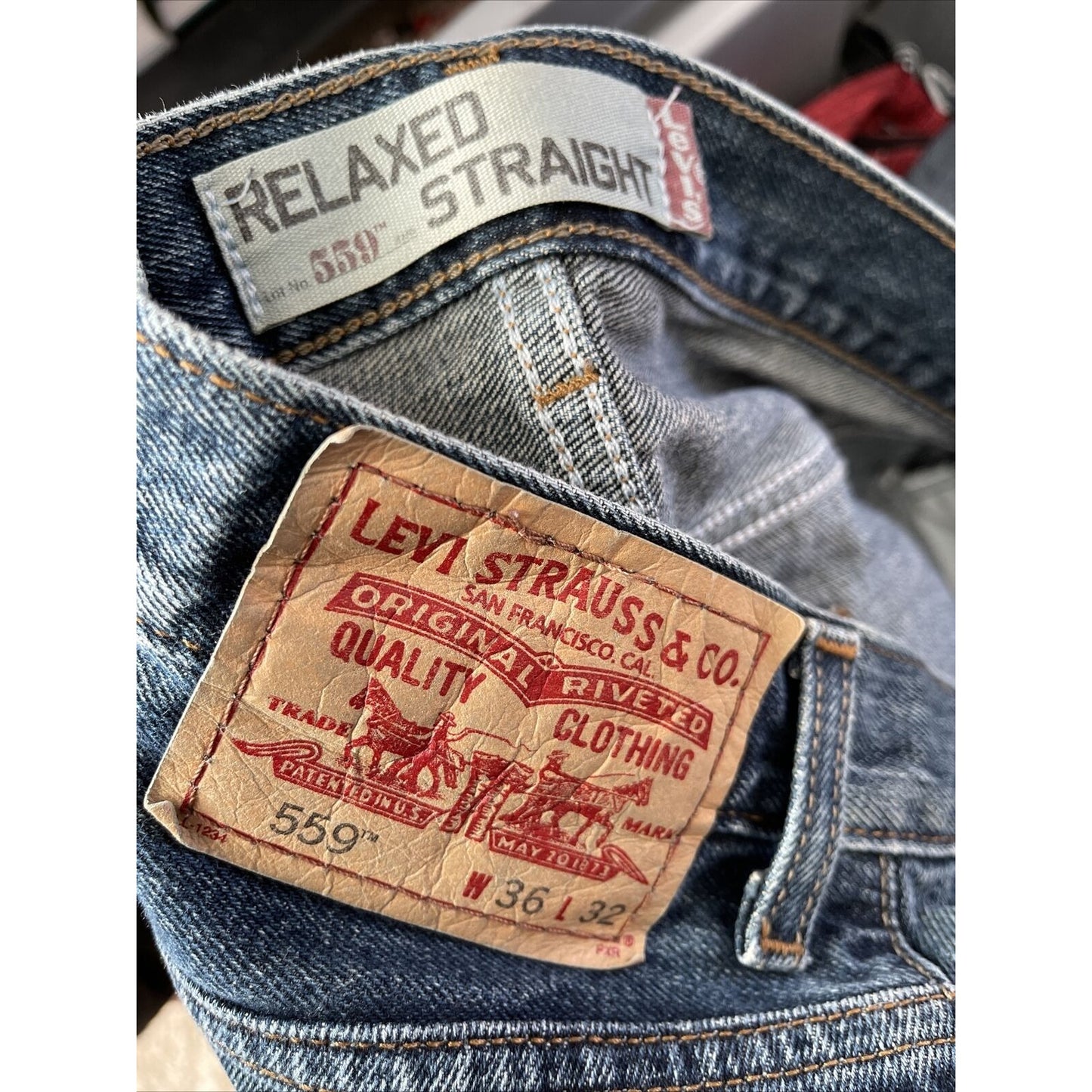 Levi's 559 Men's Blue Jeans Relaxed Fit Straight Size 36 X 32 Denim Fast Ship