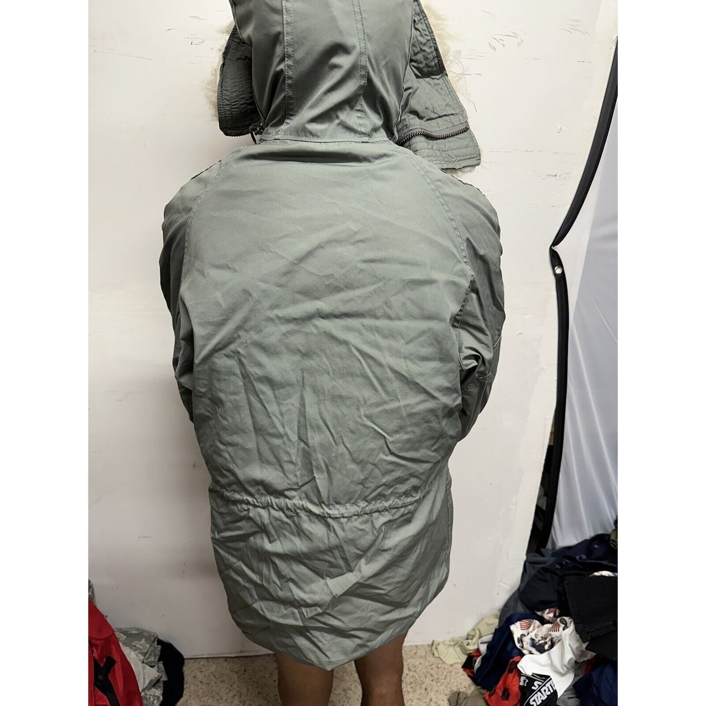 USAF Military Uniform Parka Extreme Cold Weather Type N-38 Medium Sage Green