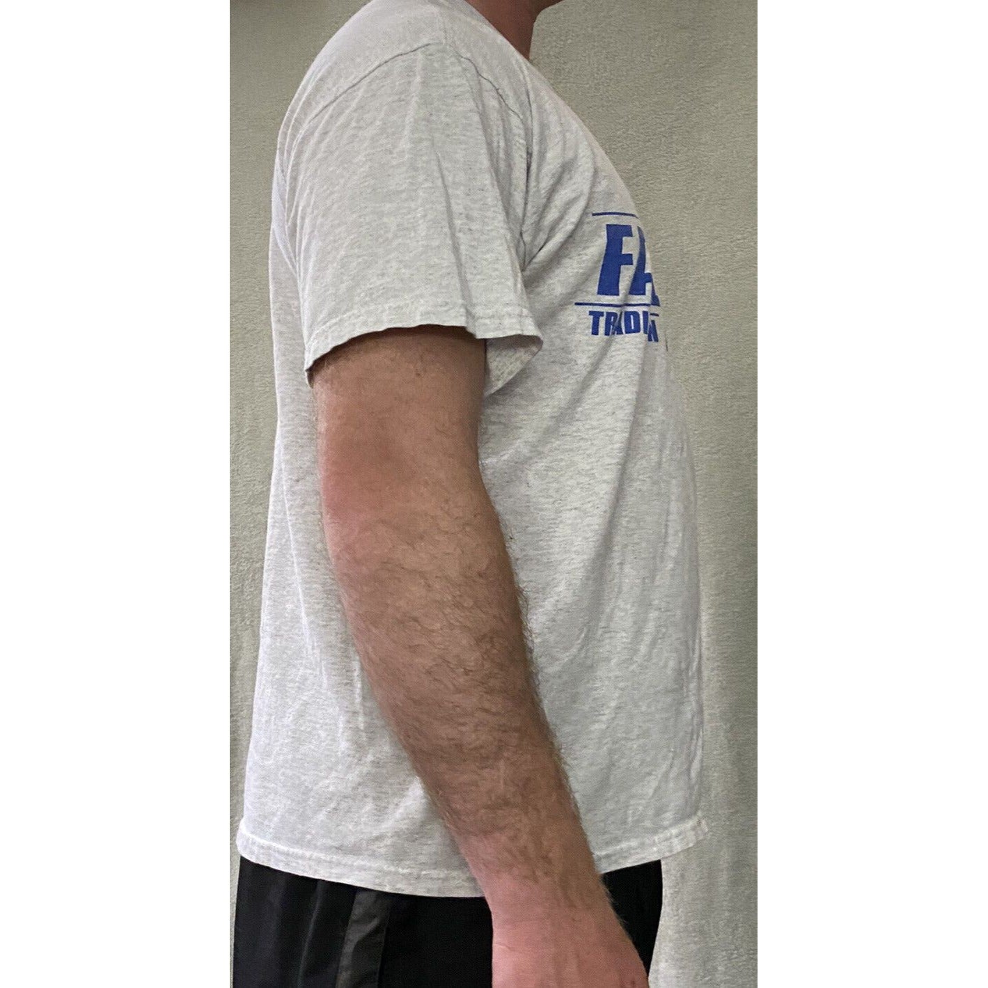 AIR FORCE FALCONS Gildan Gray Men’s Large Heavy Cotton T-shirt