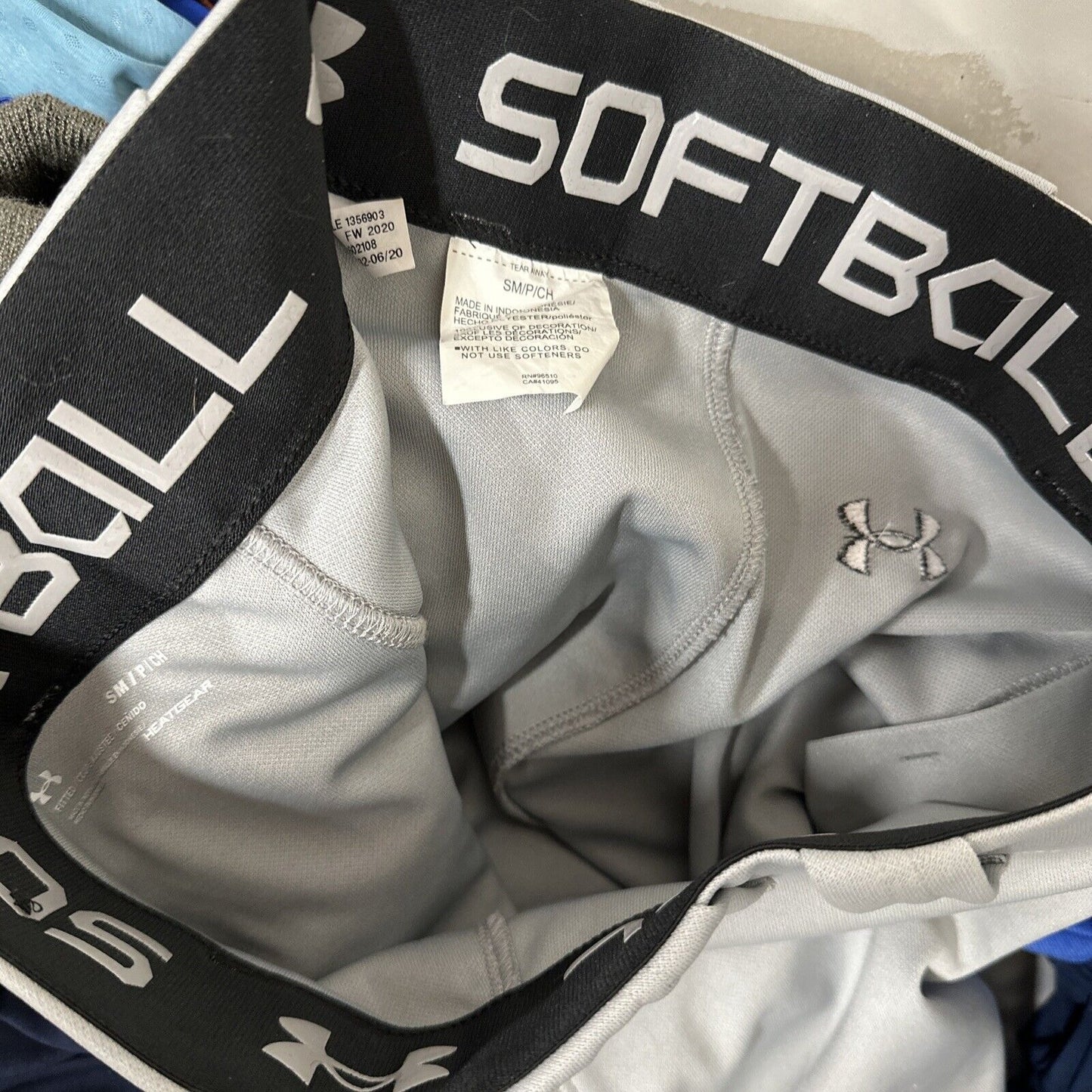 Men’s Small Gray Softball Heatgear Baseball Pants under armour