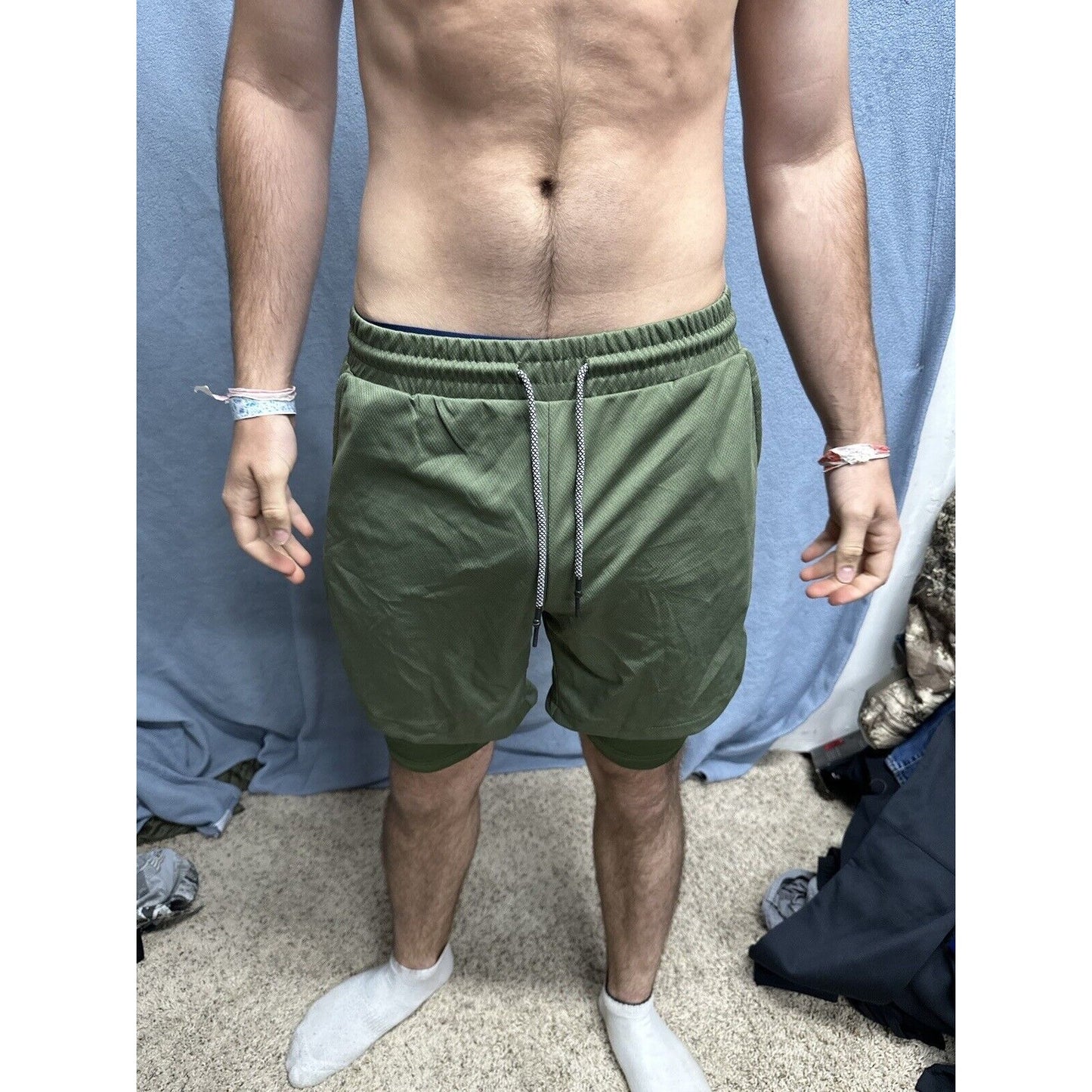 Men’s Olive Green Athletic Shorts Size Small With Built In Compression Liner