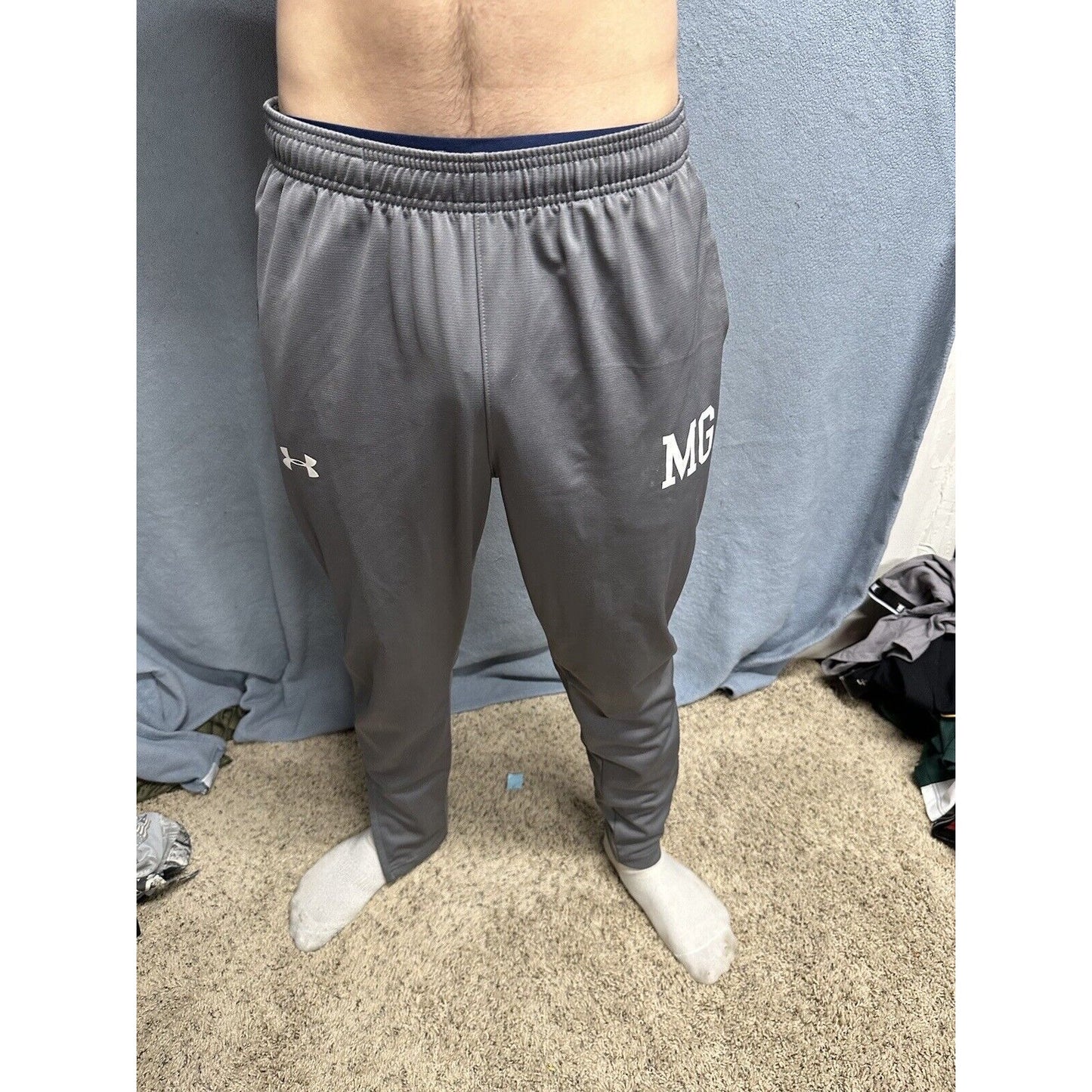 Men’s Gray Fitted Large Under Armour Sweatpants With Pockets MG
