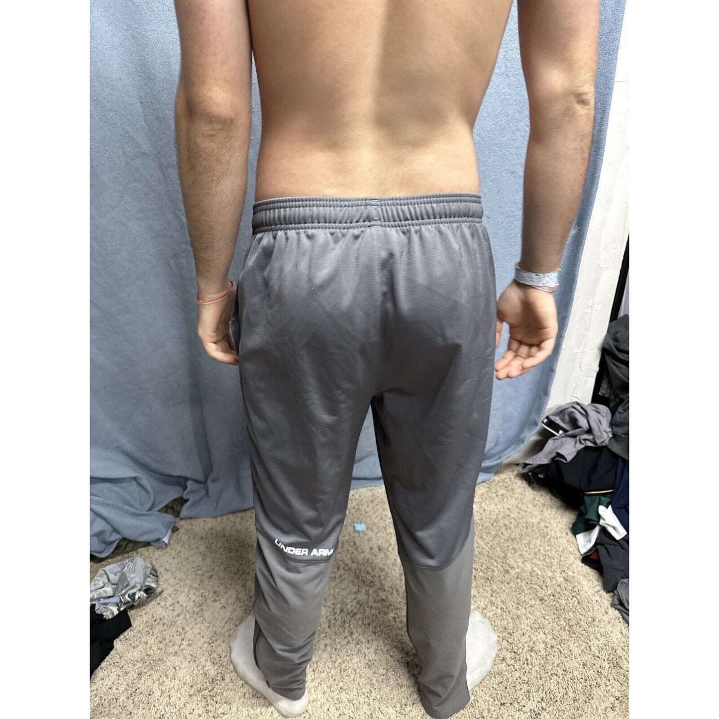 Men’s Gray Fitted Large Under Armour Sweatpants With Pockets MG