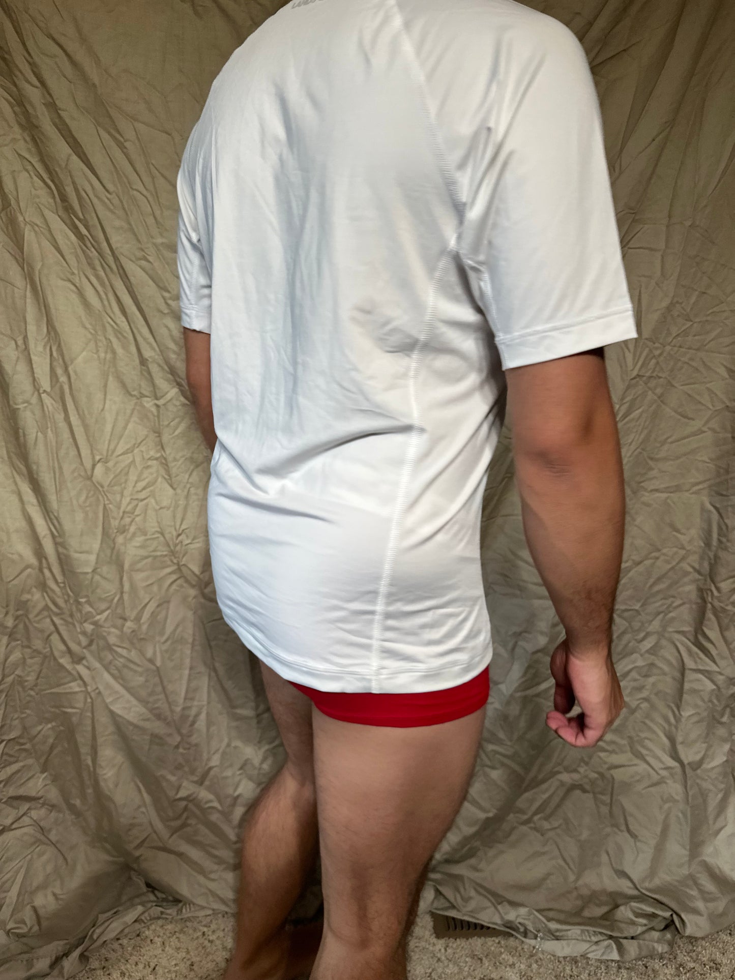 Men’s white lands end size small compression shirt short sleeve
