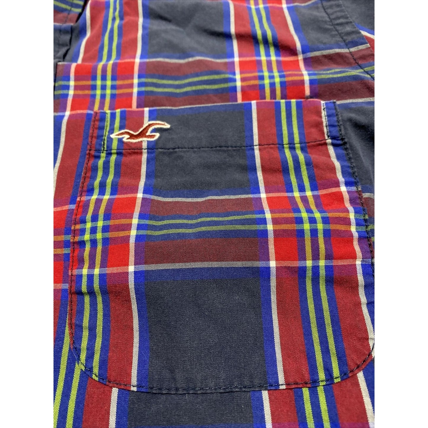 Hollister Men’s Large Blue Red Plaid Cotton Button-down Long Sleeves