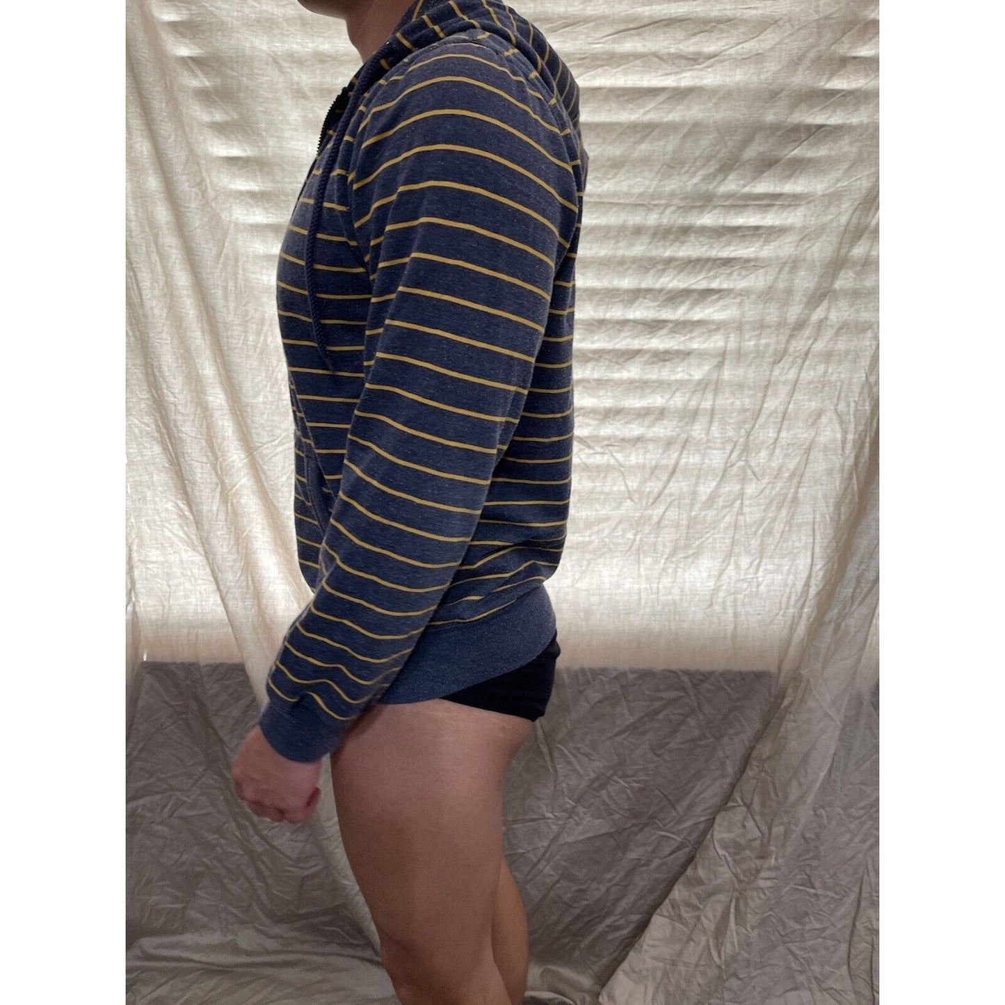 men's old navy small full zip hoodie bluish Gray With yellow stripes
