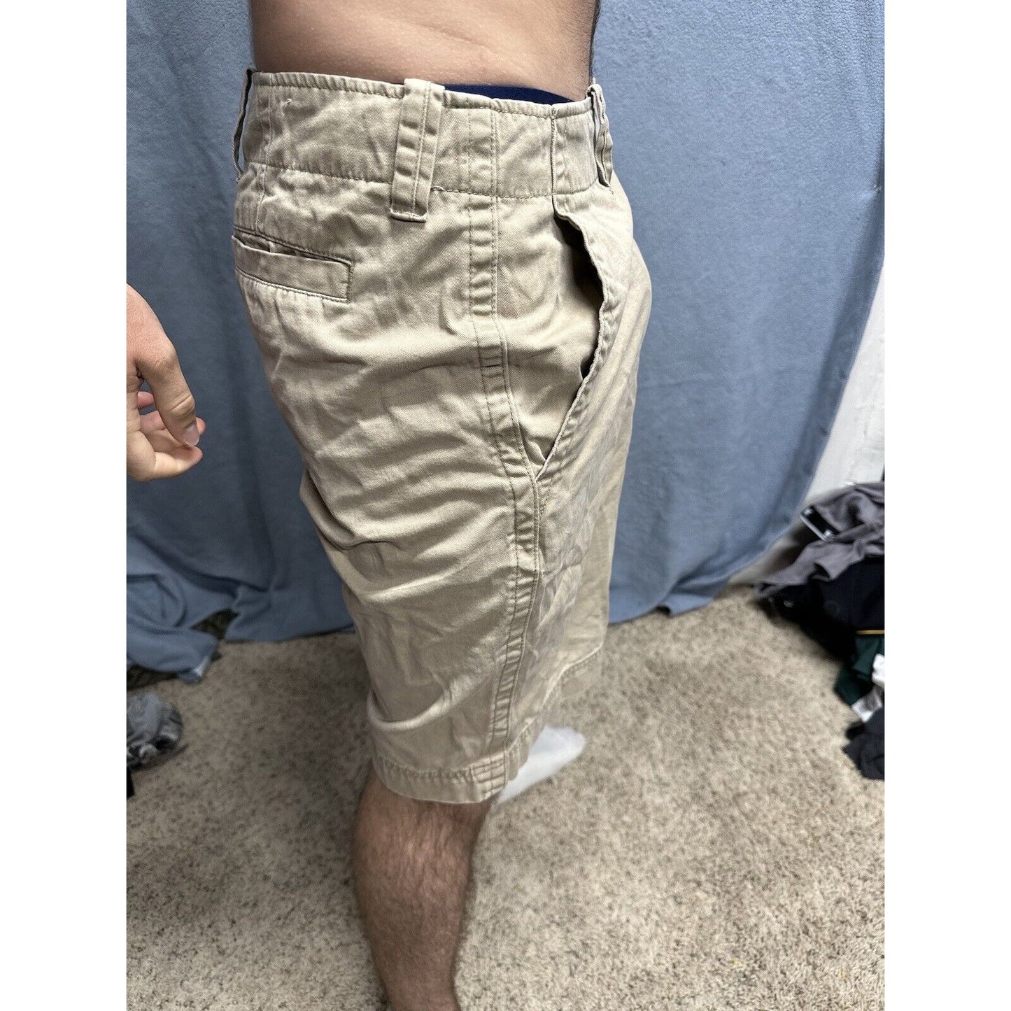 Men’s Khaki Gap Rugged Short Flat Front Shorts Size 36