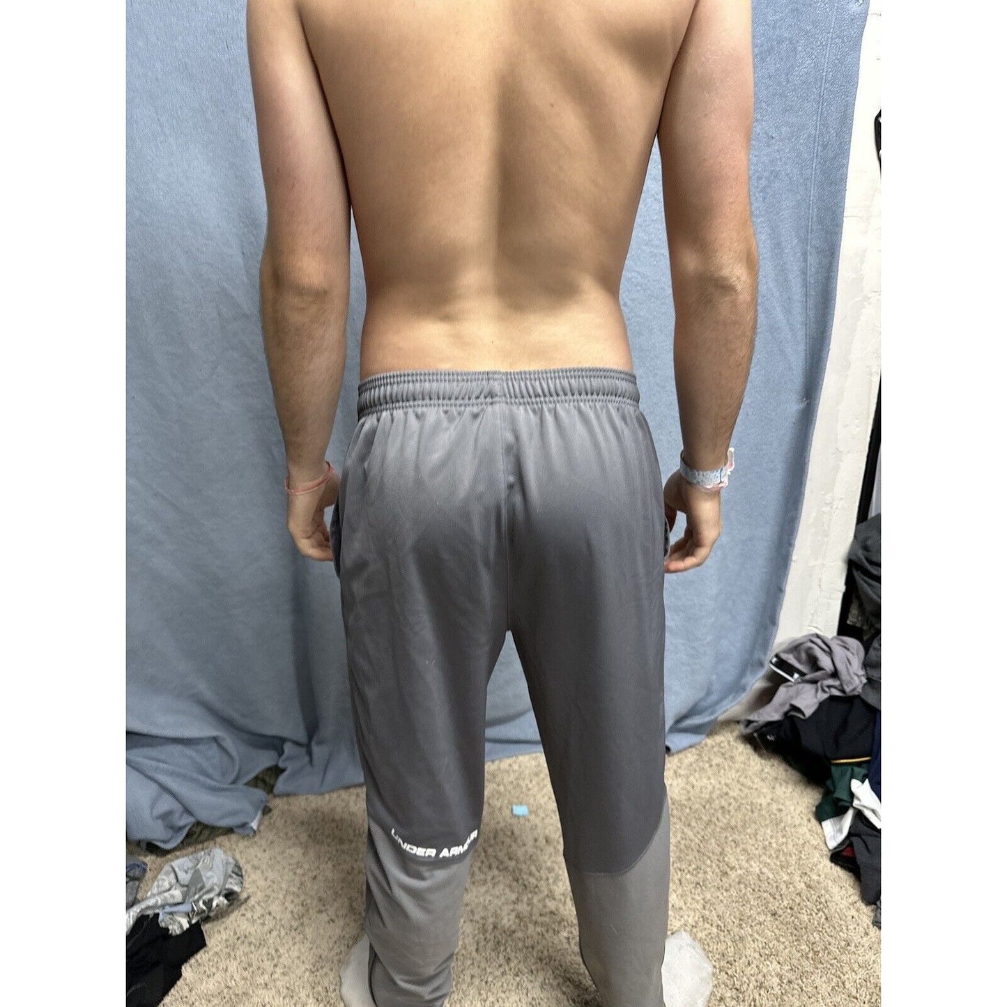 Men’s Gray Fitted Large Under Armour Sweatpants With Pockets MG