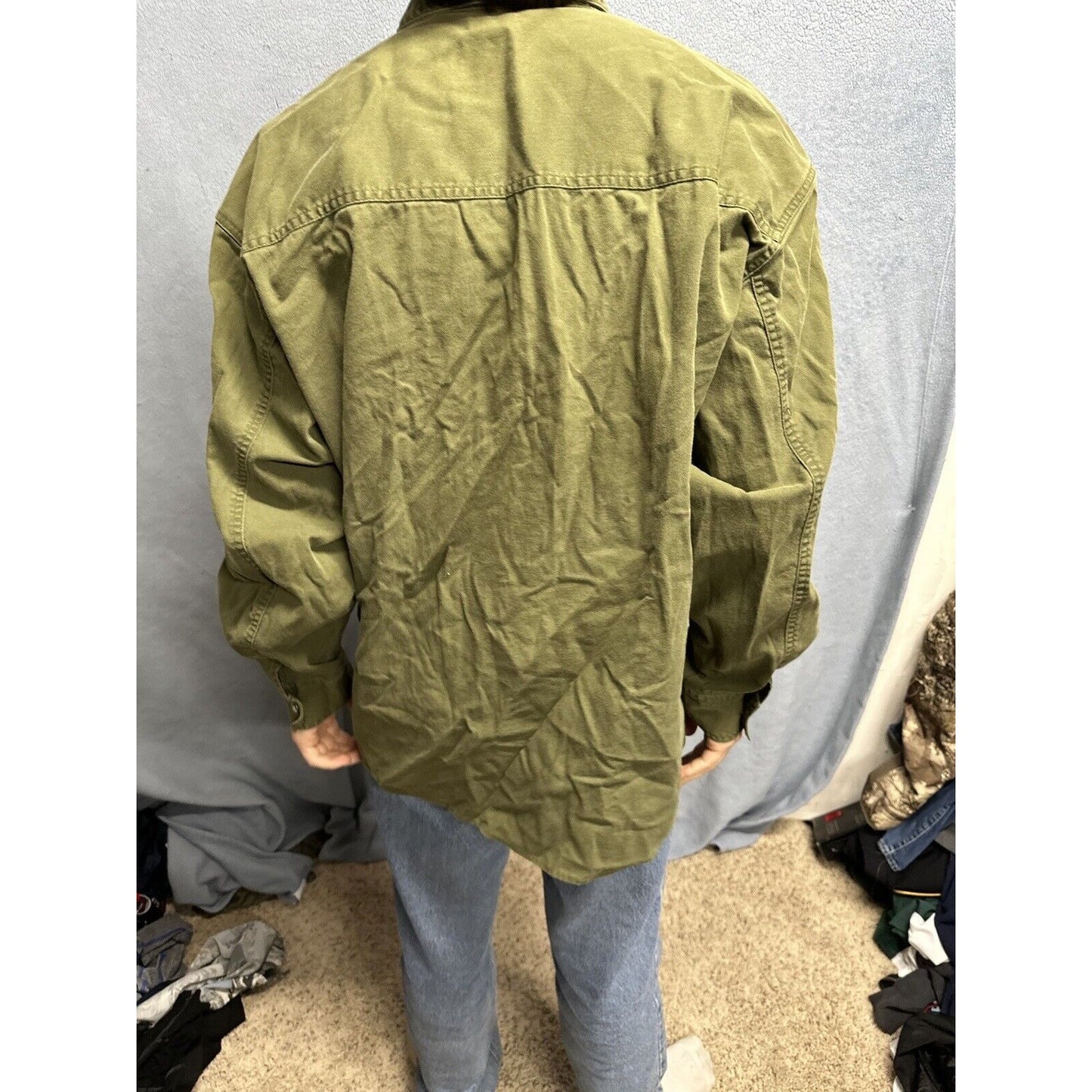 Men’s Drab Olive Green Levi’s Loose Fit Xl Cotton Button Up Long Sleeve Shirt