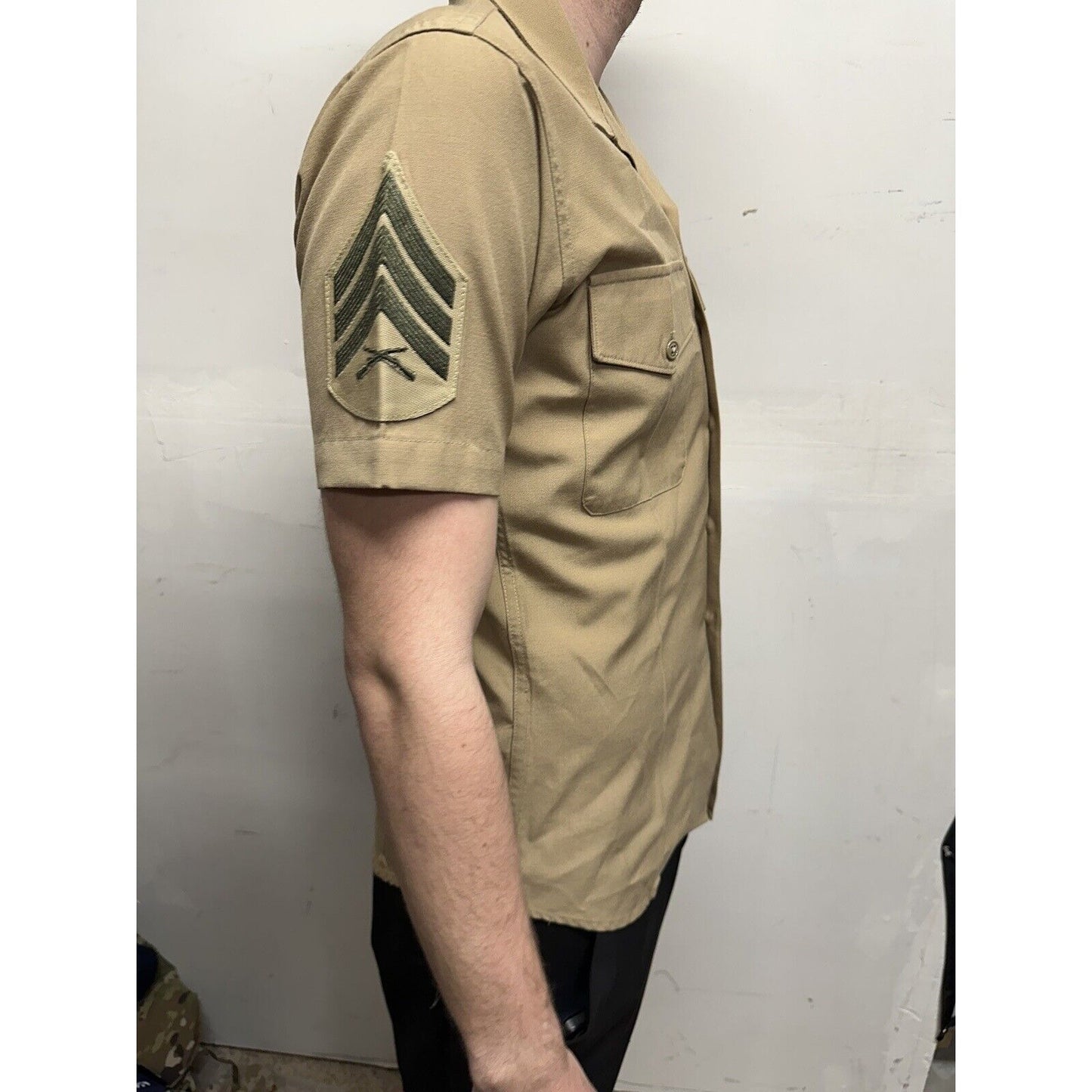 Men’s Medium Usmc Marine Button Up Uniform Shirt