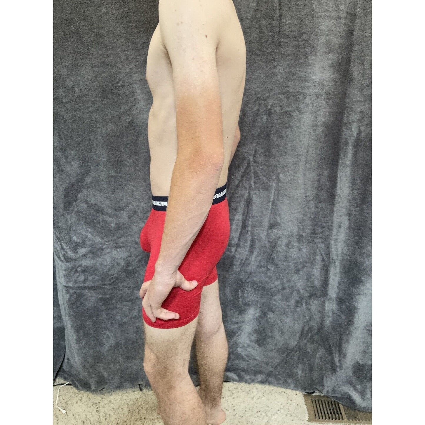 men's small tommy hilfiger red 8% elastane compression boxer brief