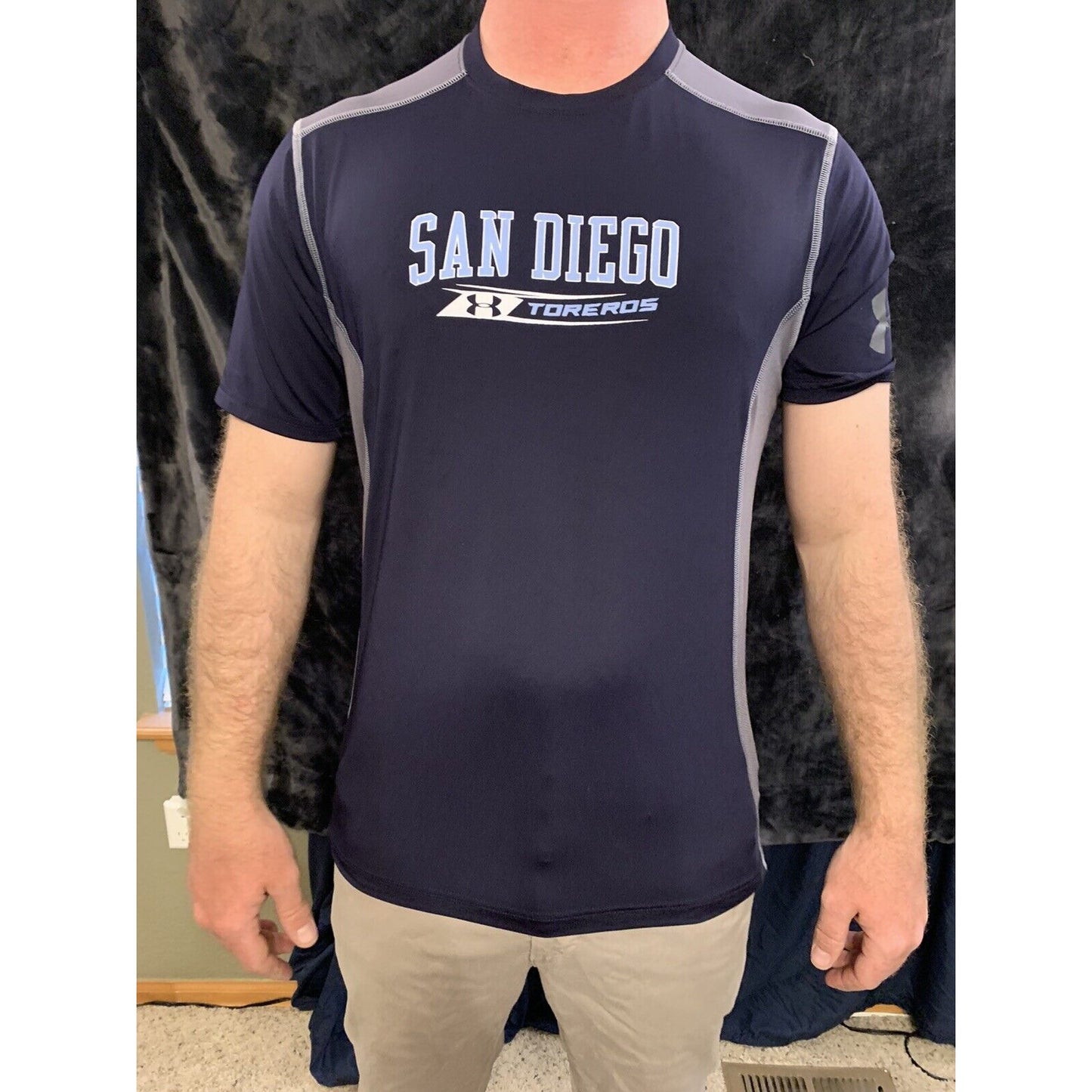 University Of San Diego Toreros UA Under Armor Heat Gear Fitted Shirt