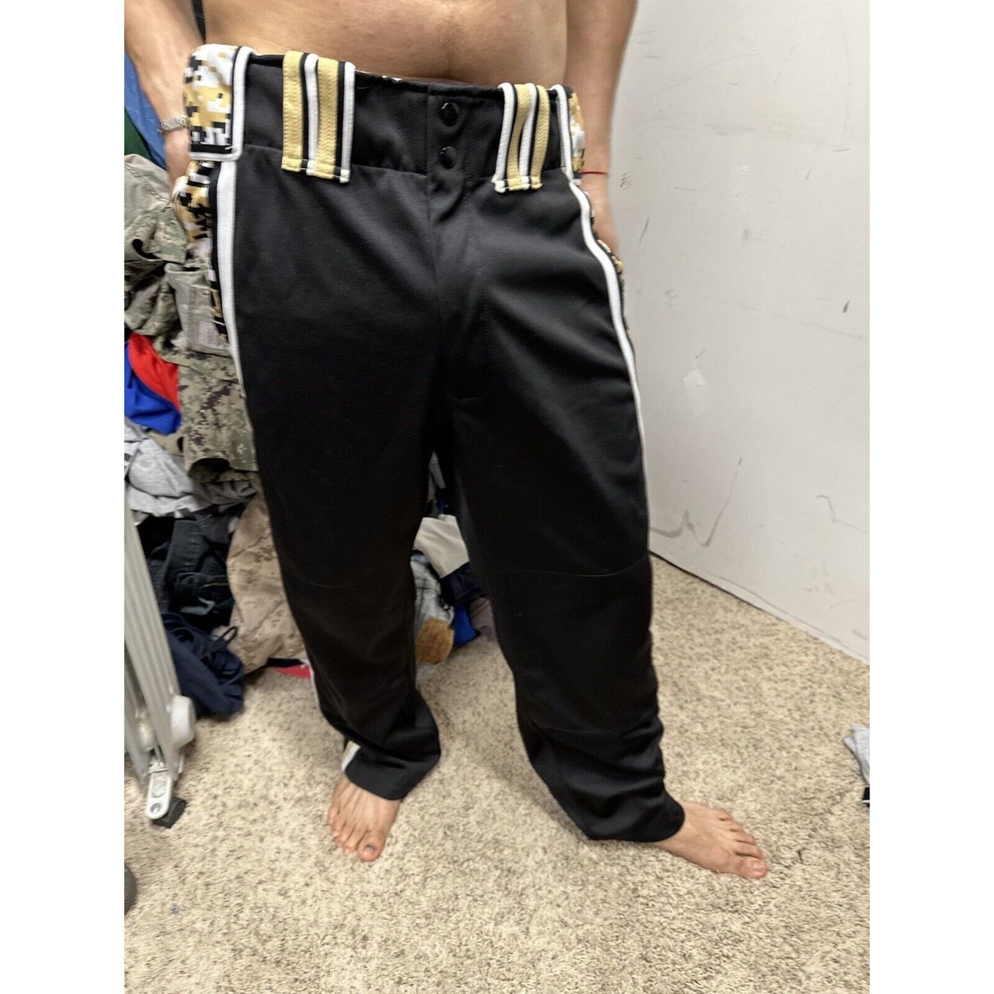 Men’s Black And Camo Boombah Size 36 Baseball Pants