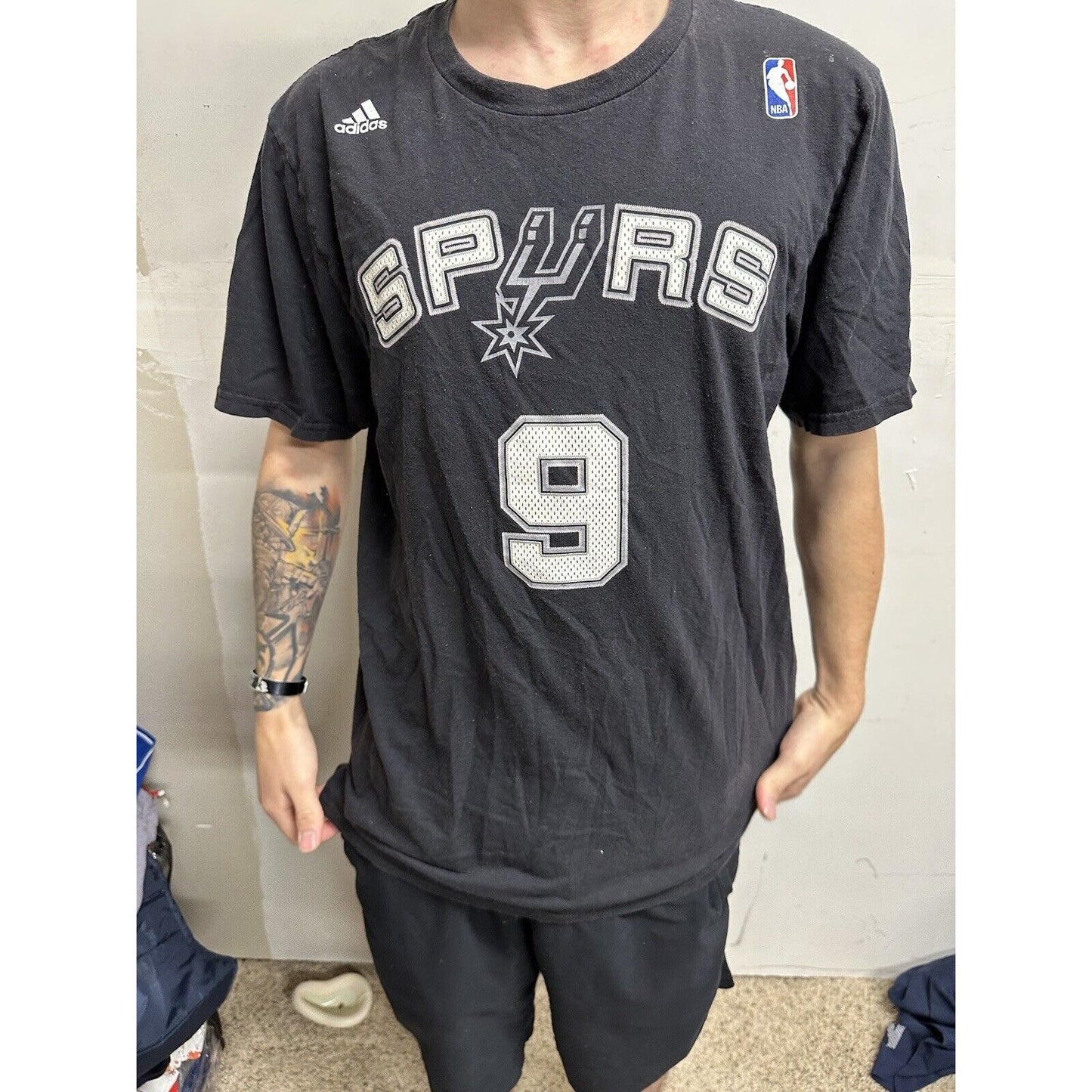 Men’s The Go To Tee Large Adidas Black NBA Spurs San Antonio 8 Shirt