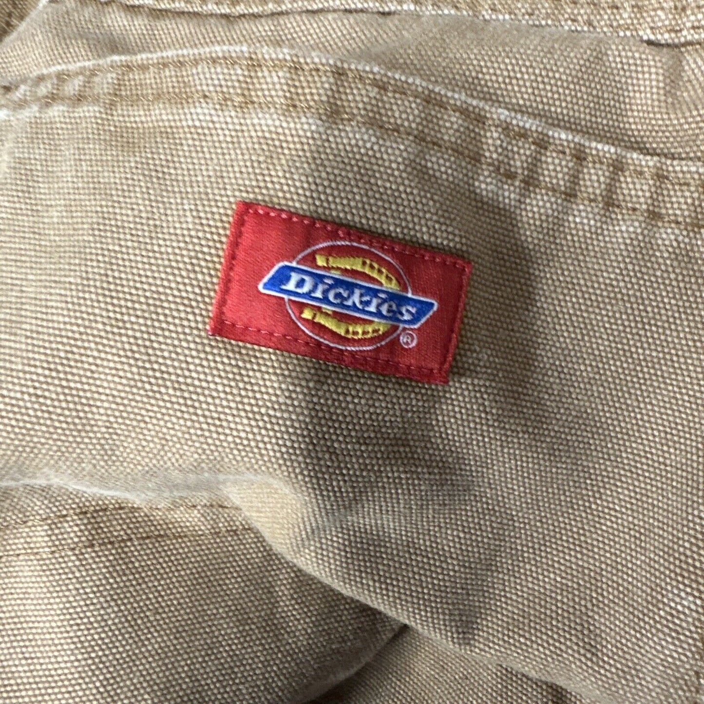 Men’s Khaki Dickies Relaxed Fit 32 X 34 Cargo Pants