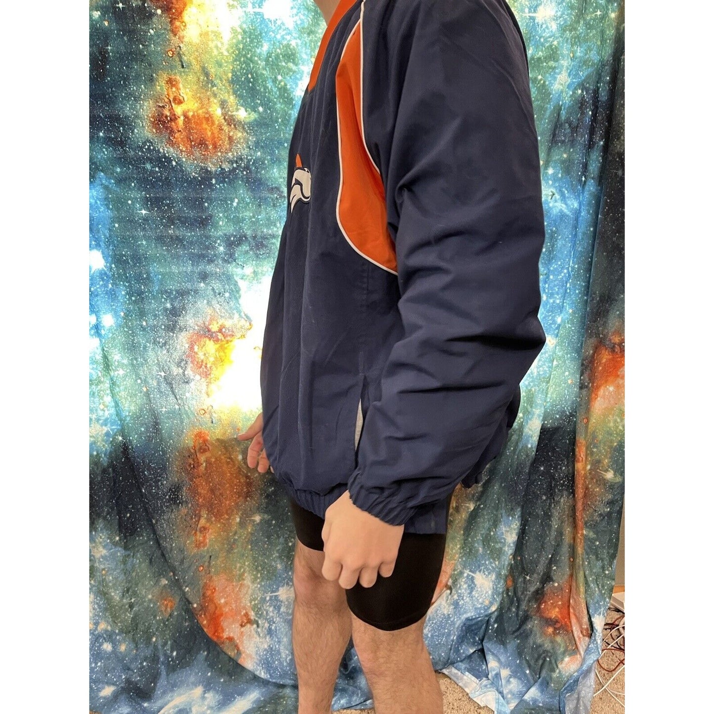 Men's NFL Apparel size large denver broncos pullover windbreaker