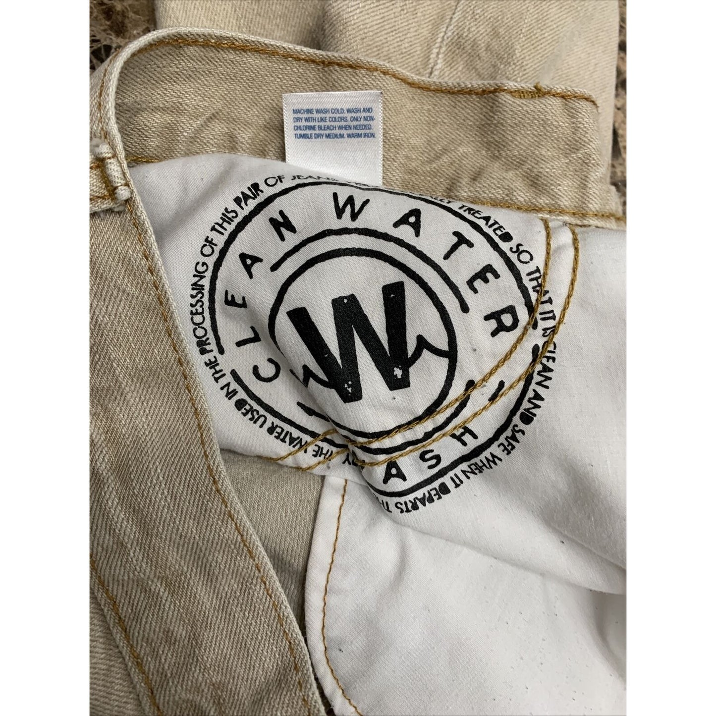 Old Navy Famous Jeans Tan 31 X 30 Men’s Pants