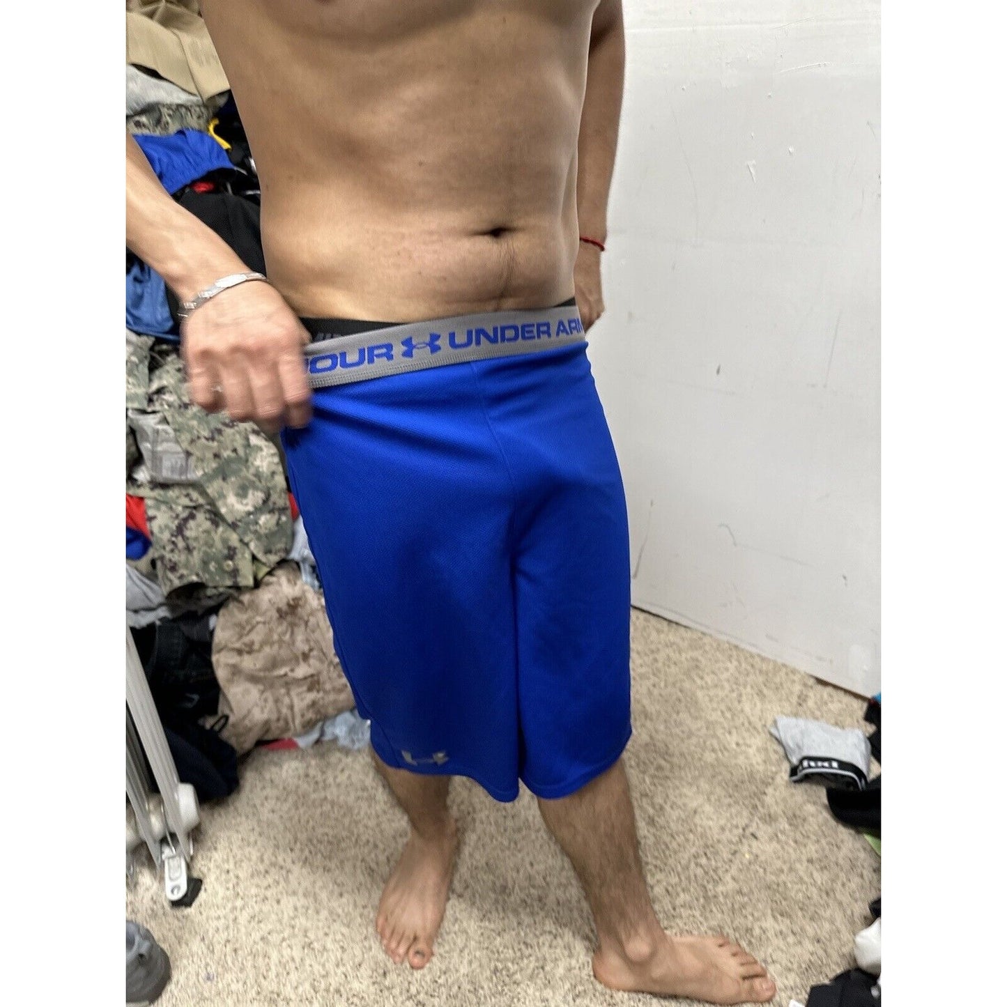 Boy’s Youth xL Under Armour Blue Heatgear Shorts Loose