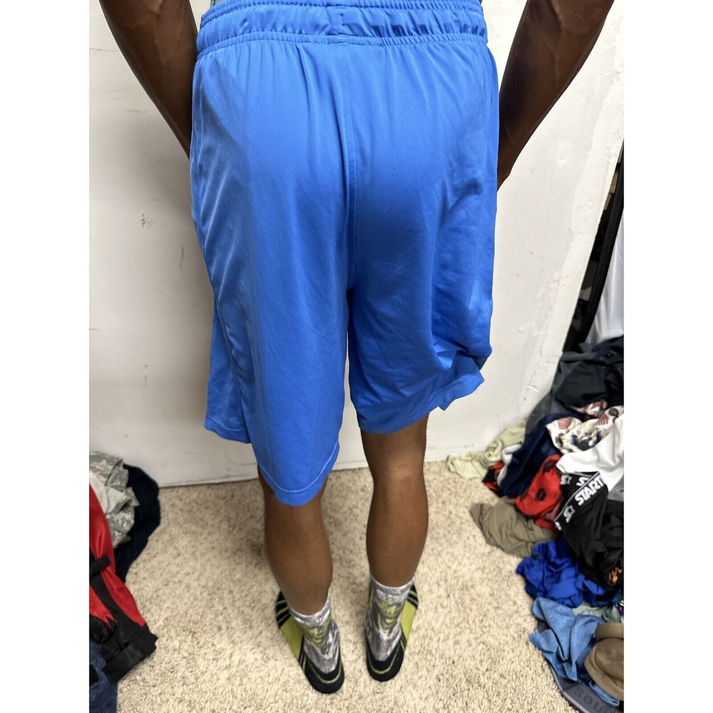 Men’s Blue Loose Small Under Armour Athletic Shorts With Pockets