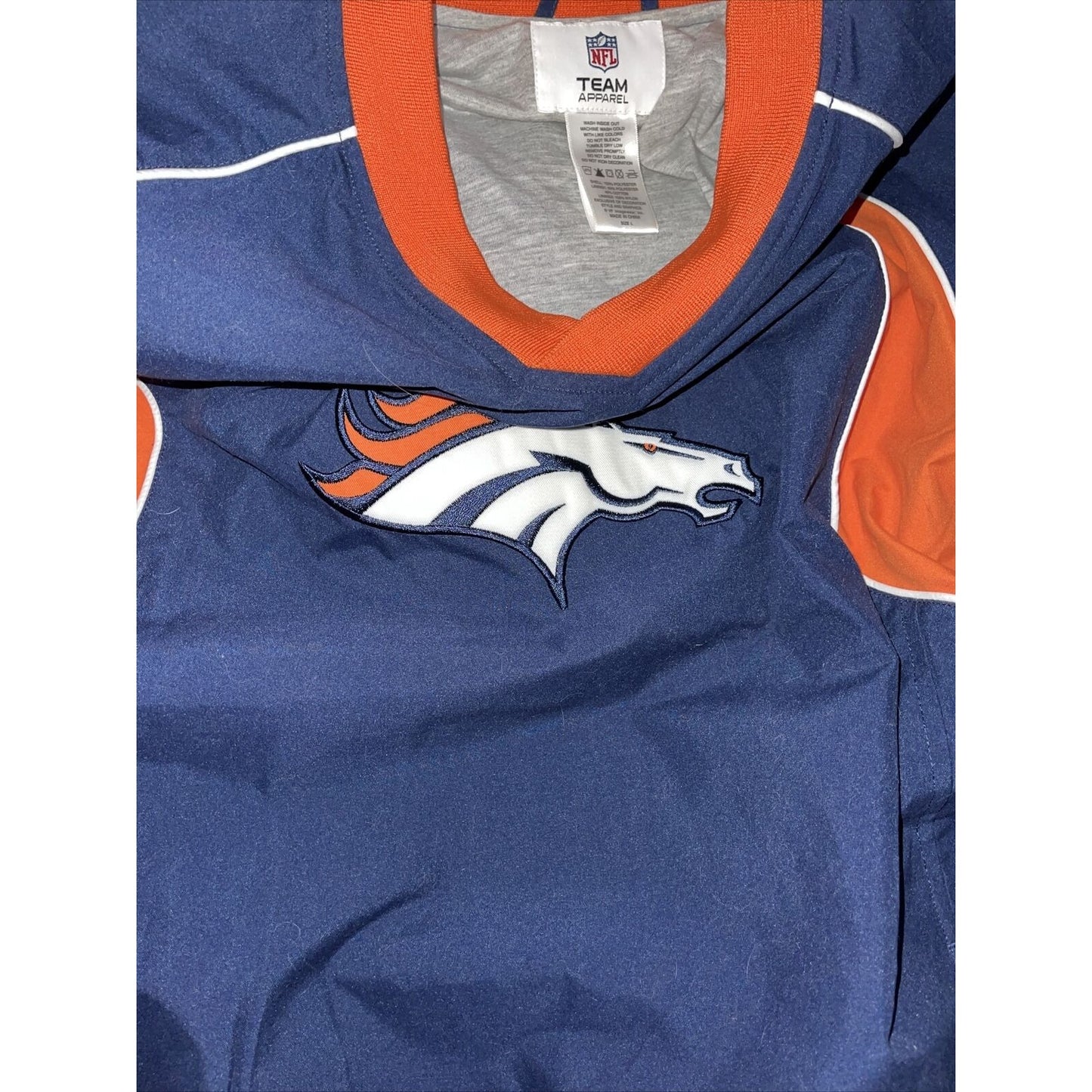 Men's NFL Apparel size large denver broncos pullover windbreaker