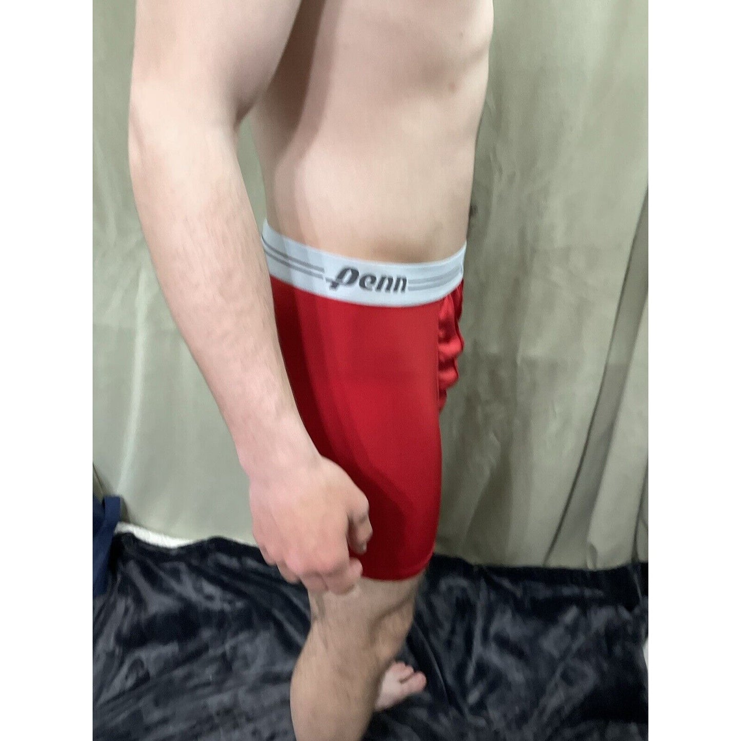 Men’s Red Penn Compression Shorts Medium 10% Spandex