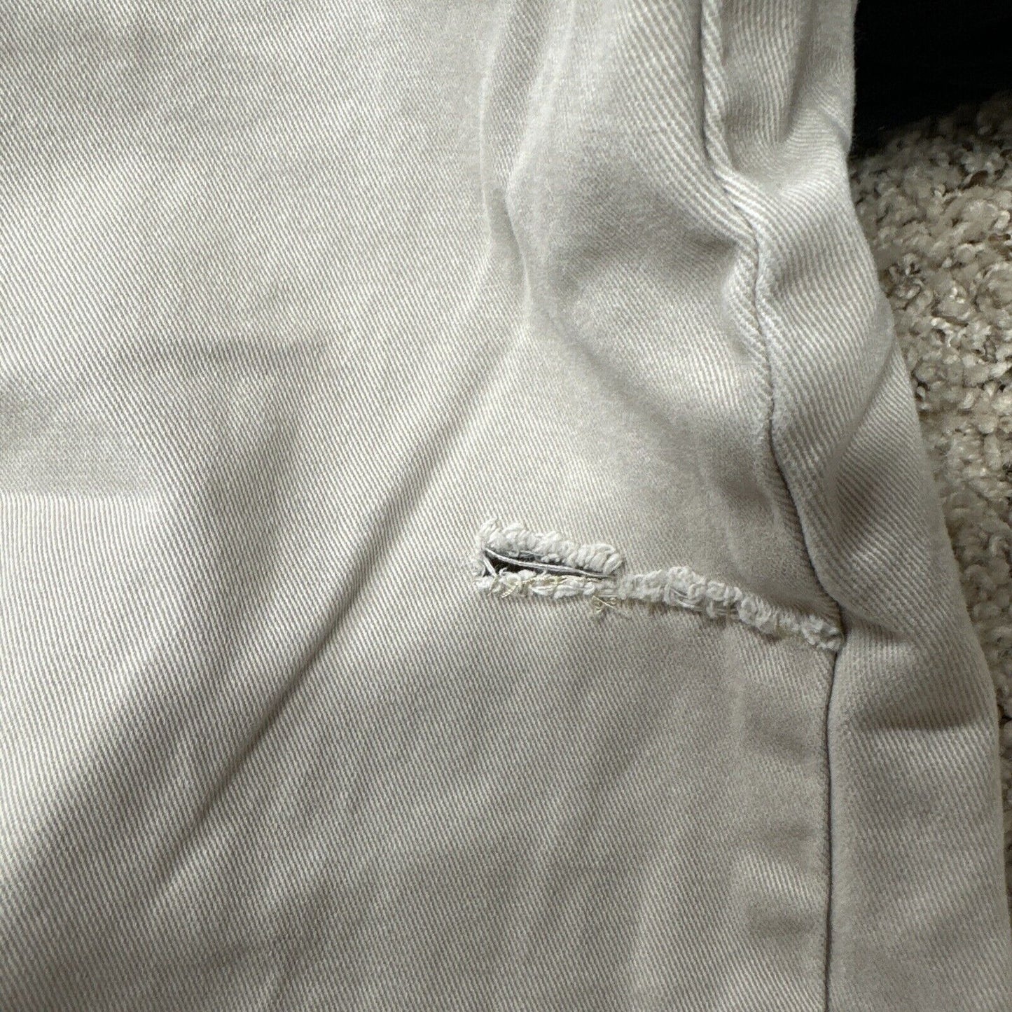Men’s Cream / Beige Old Navy Pants 33 X 34