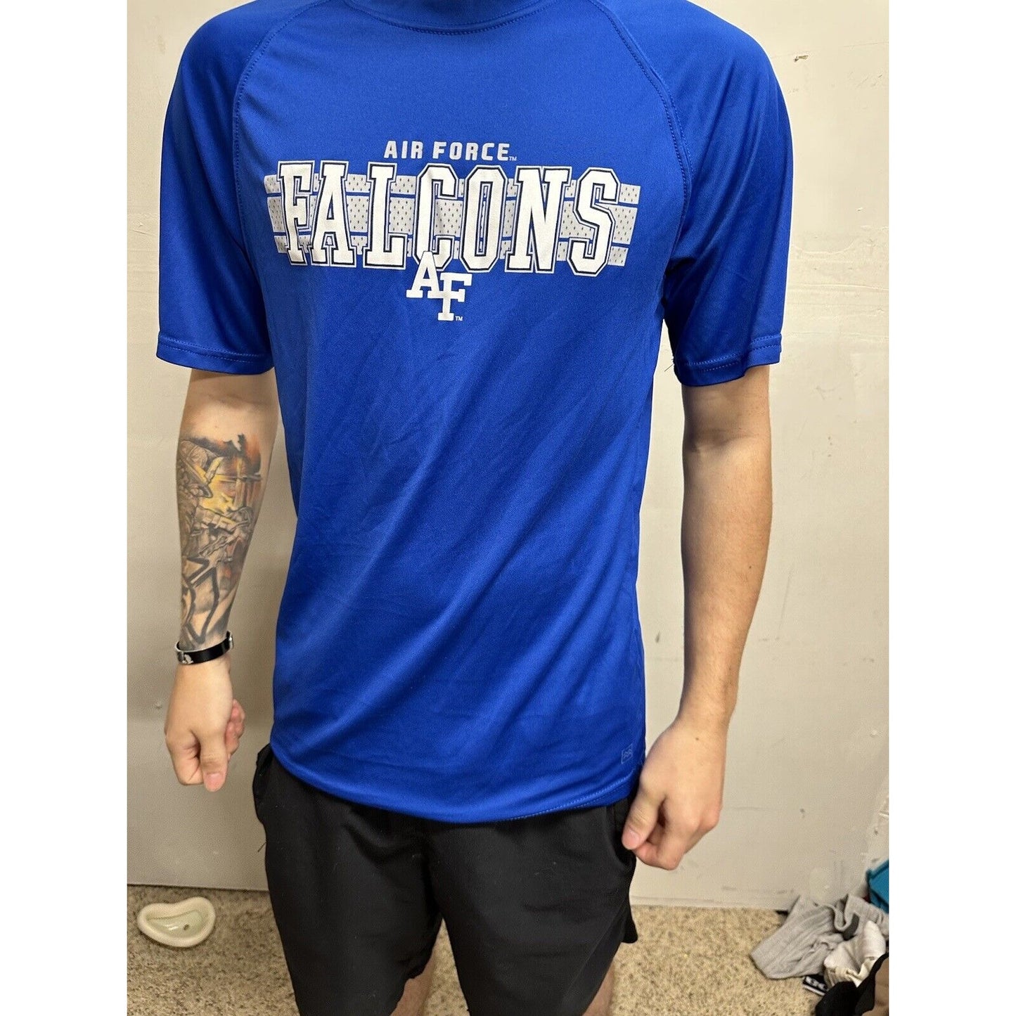 Men’s Small Blue Air Force Falcons Air Force Academy Augusta Shirt