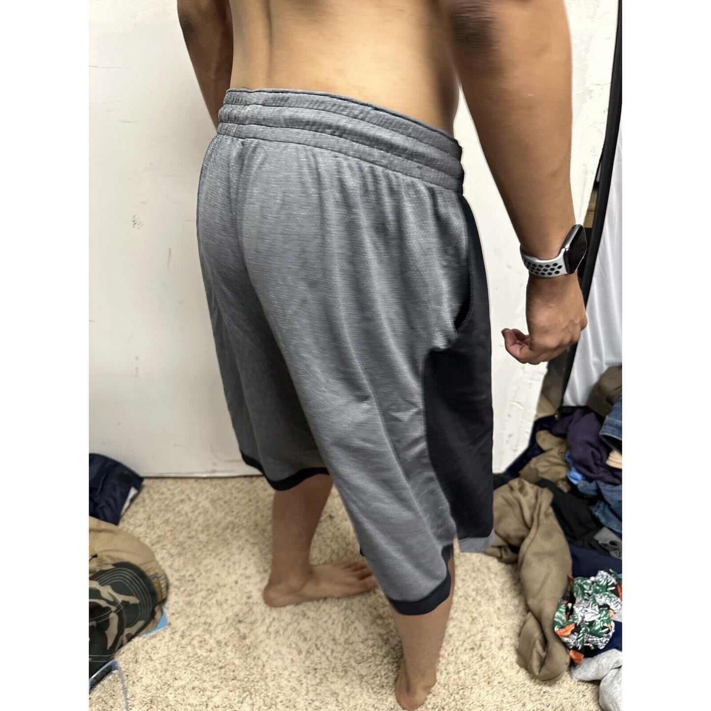 Men’s Black And Gray Nike XL Athletic Shorts With Pockets