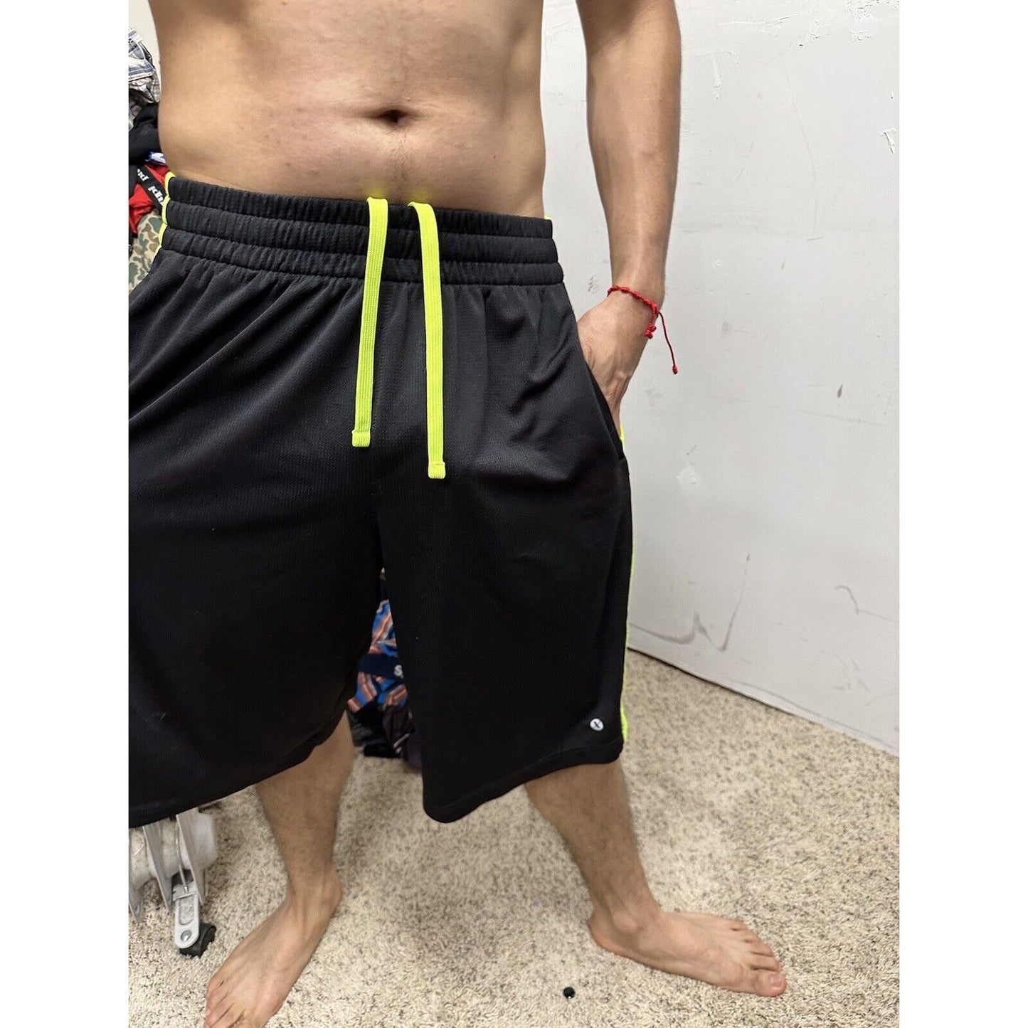 Men’s Black And Neon Yellow Xersion Medium Athletic Shorts With Pockets