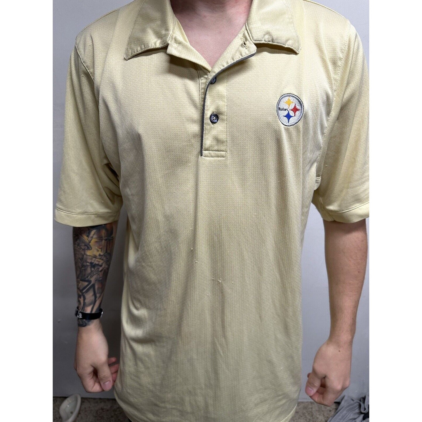 Men’s Medium Pittsburgh Steelers Prestige Sport Yellow Polo Shirt NFL