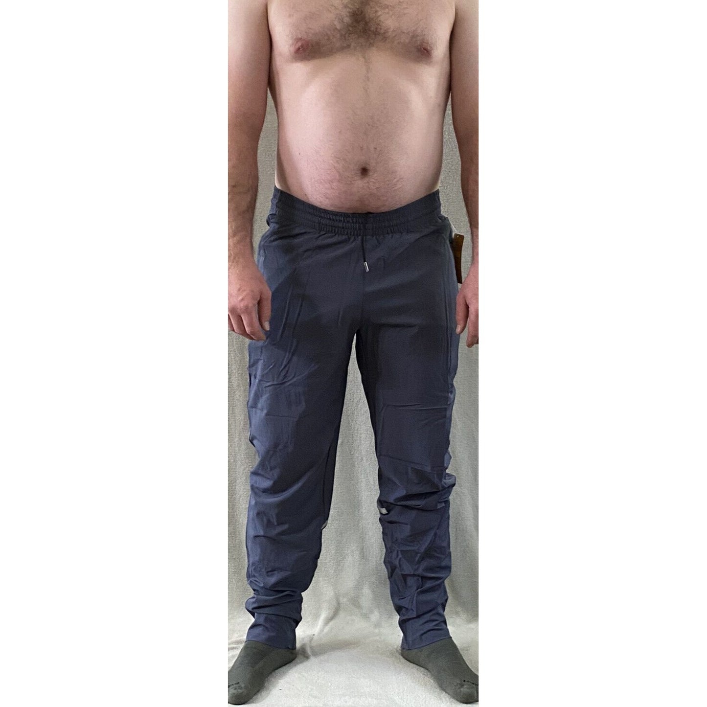 Soffe Extreme Training XT46 Men’s Medium Gray Gym Workout Jogging Pants NWT